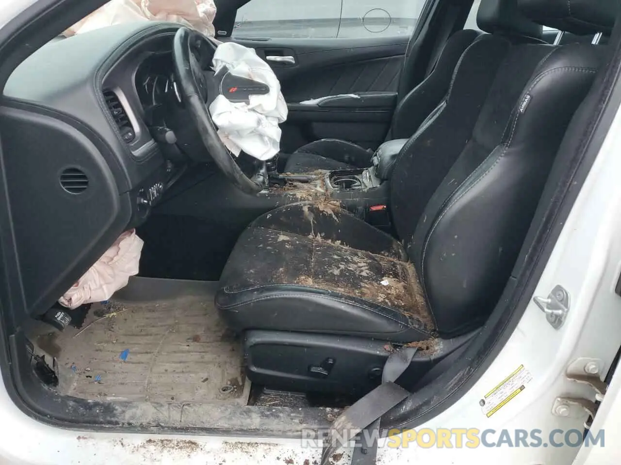 7 Photograph of a damaged car 2C3CDXMGXLH163678 DODGE CHARGER 2020