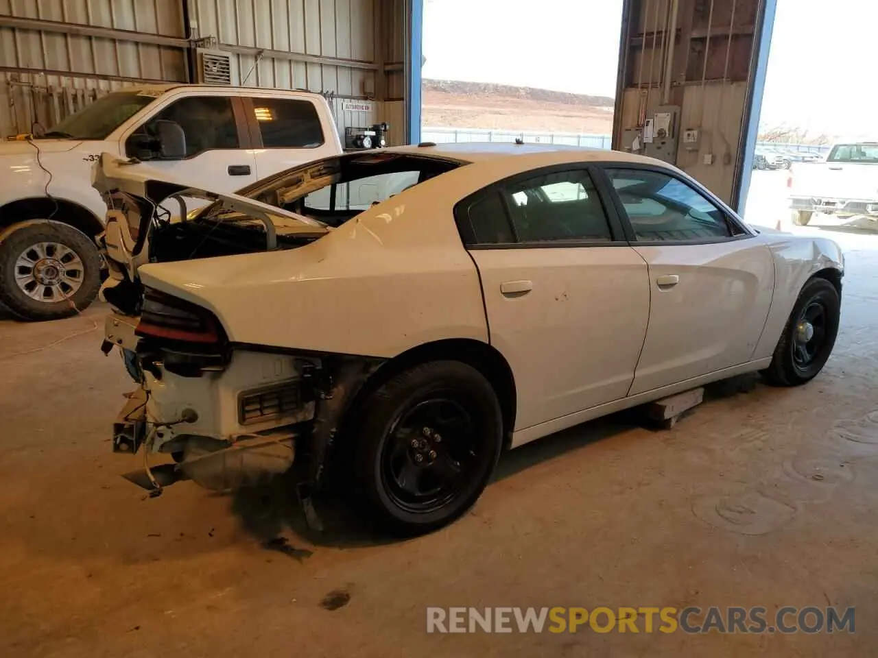 3 Фотография поврежденного автомобиля 2C3CDXAT1MH523293 DODGE CHARGER 2021