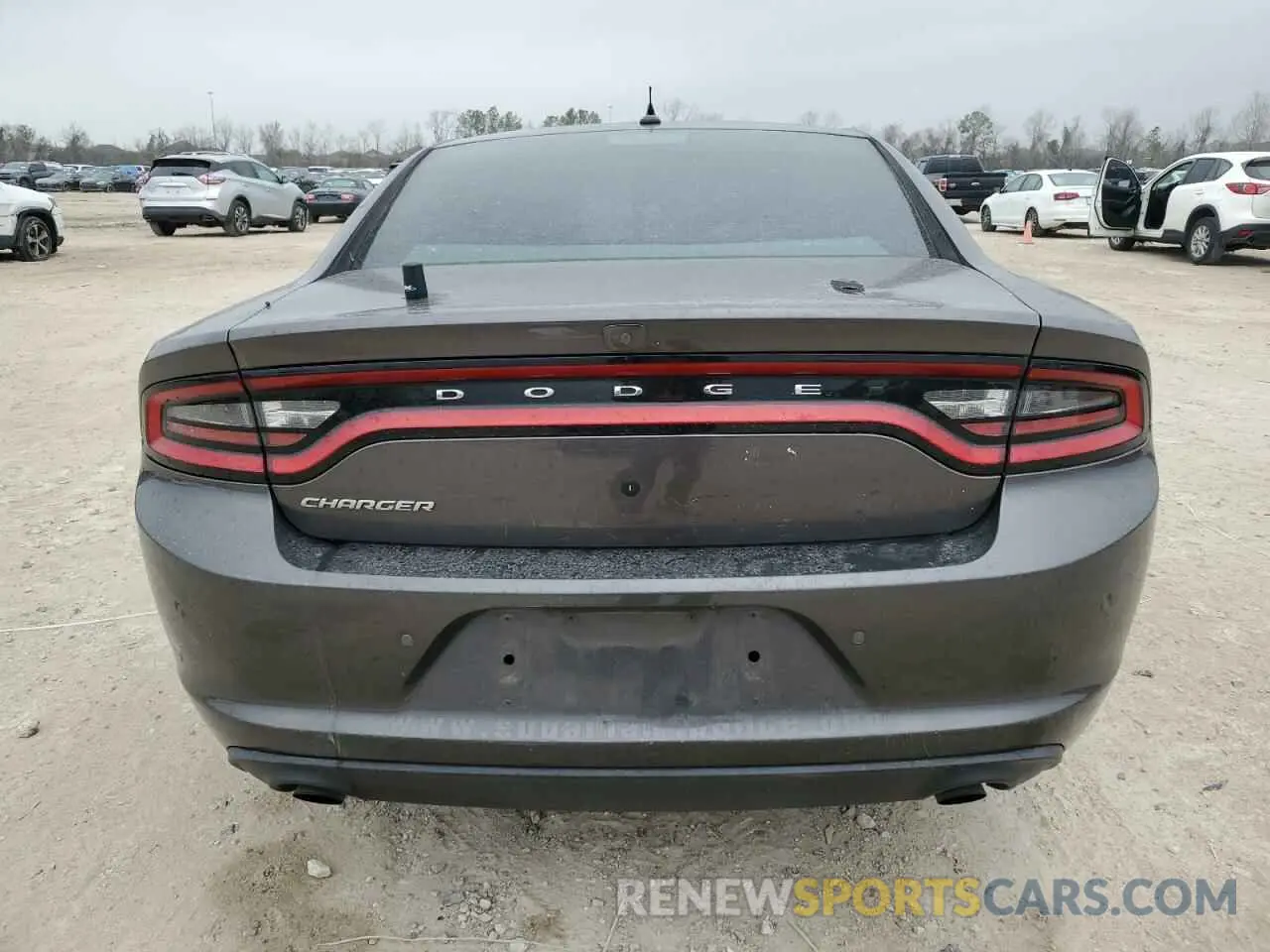 6 Фотография поврежденного автомобиля 2C3CDXAT2MH550812 DODGE CHARGER 2021