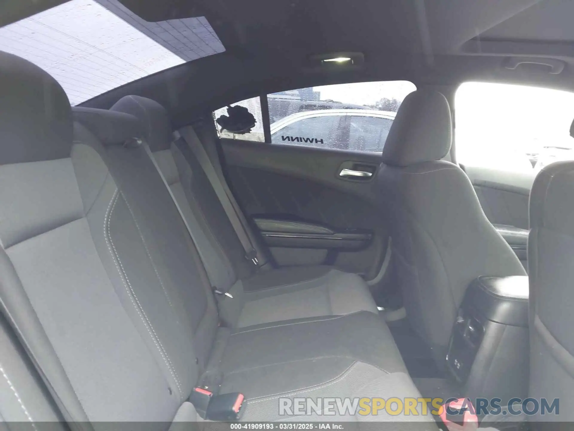 8 Фотография поврежденного автомобиля 2C3CDXBG0MH639974 DODGE CHARGER 2021