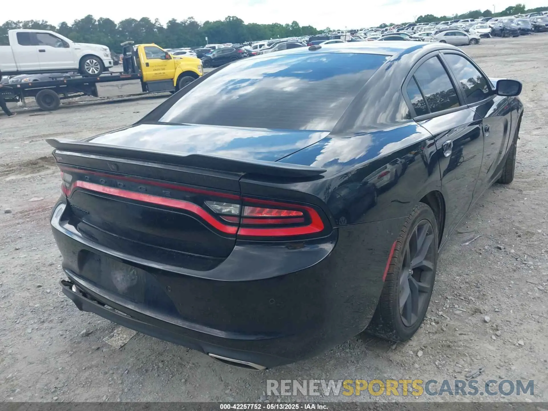 4 Фотография поврежденного автомобиля 2C3CDXBG5MH621986 DODGE CHARGER 2021