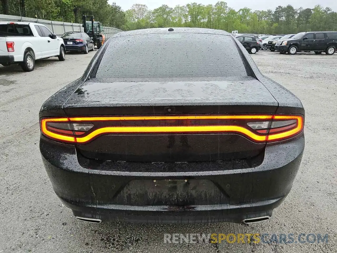 6 Photograph of a damaged car 2C3CDXBG6MH580915 DODGE CHARGER 2021