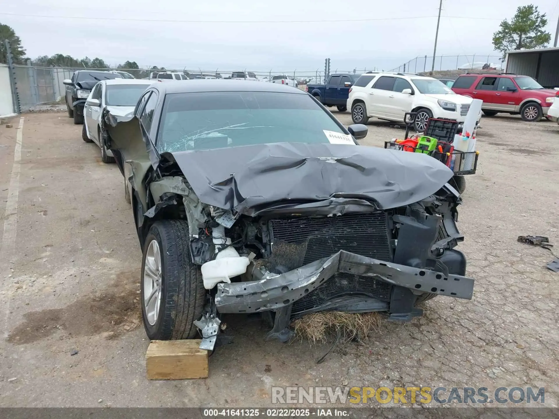 6 Photograph of a damaged car 2C3CDXBG9MH628200 DODGE CHARGER 2021