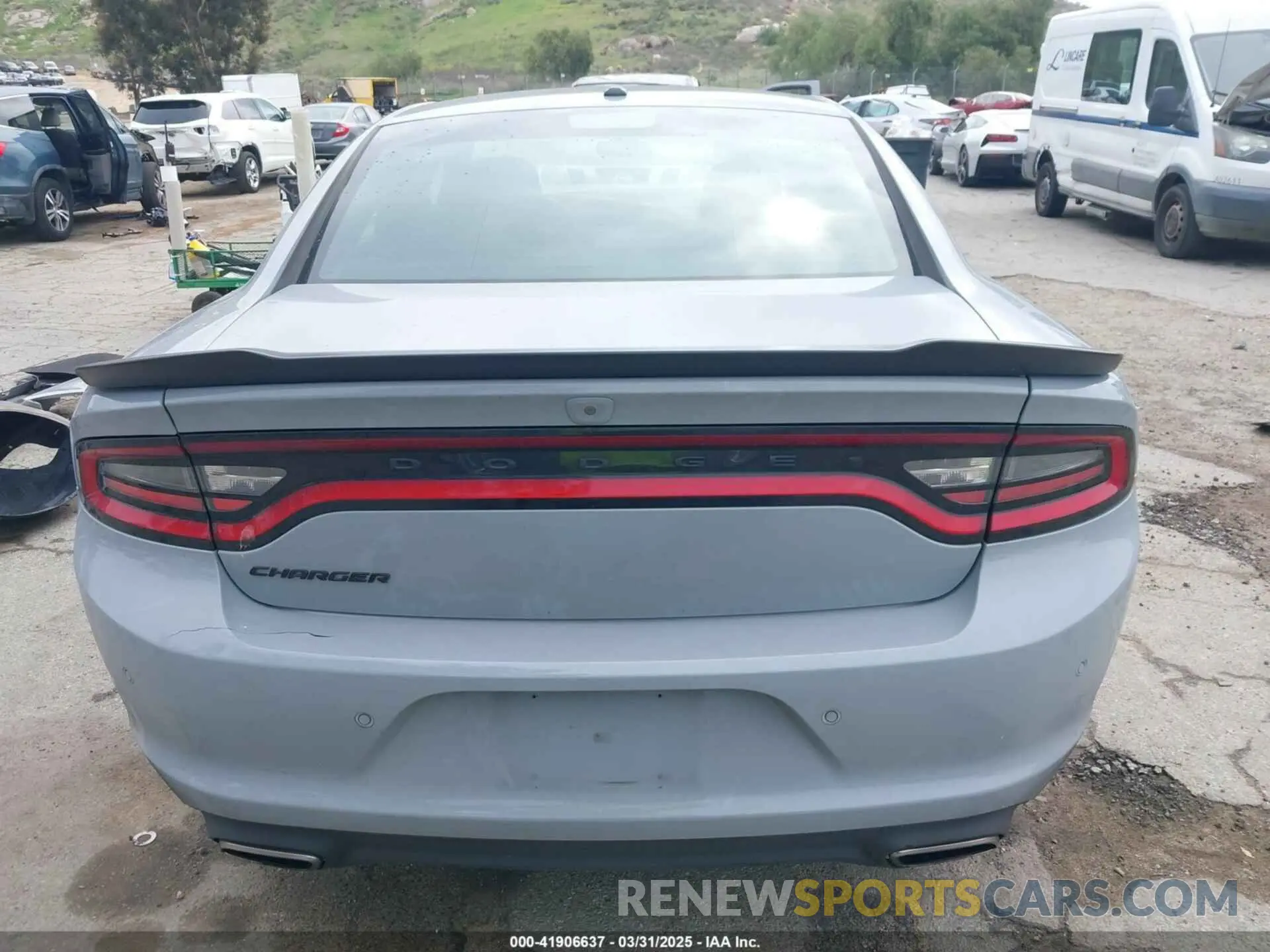 17 Photograph of a damaged car 2C3CDXBG9MH644526 DODGE CHARGER 2021