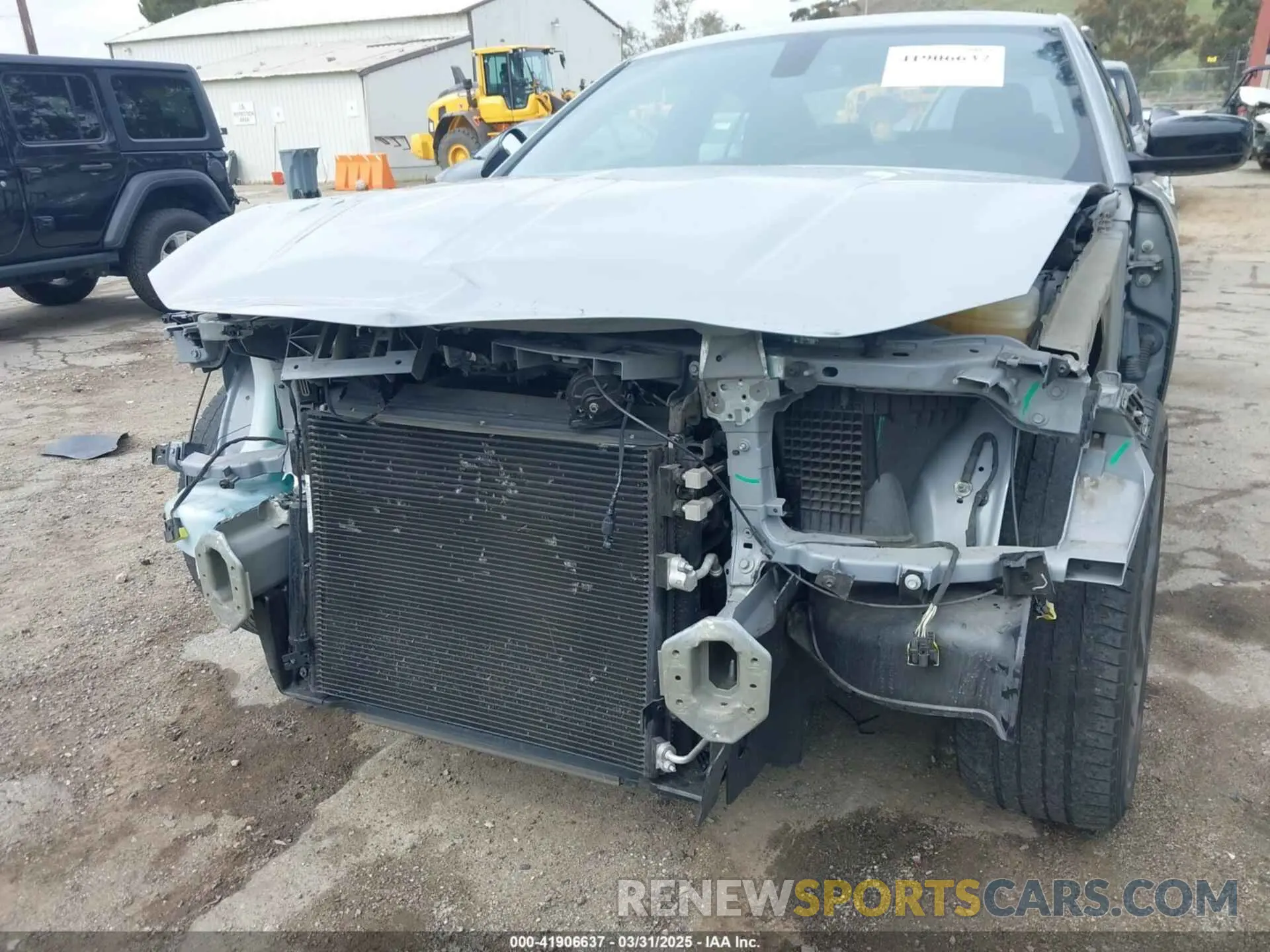 18 Photograph of a damaged car 2C3CDXBG9MH644526 DODGE CHARGER 2021