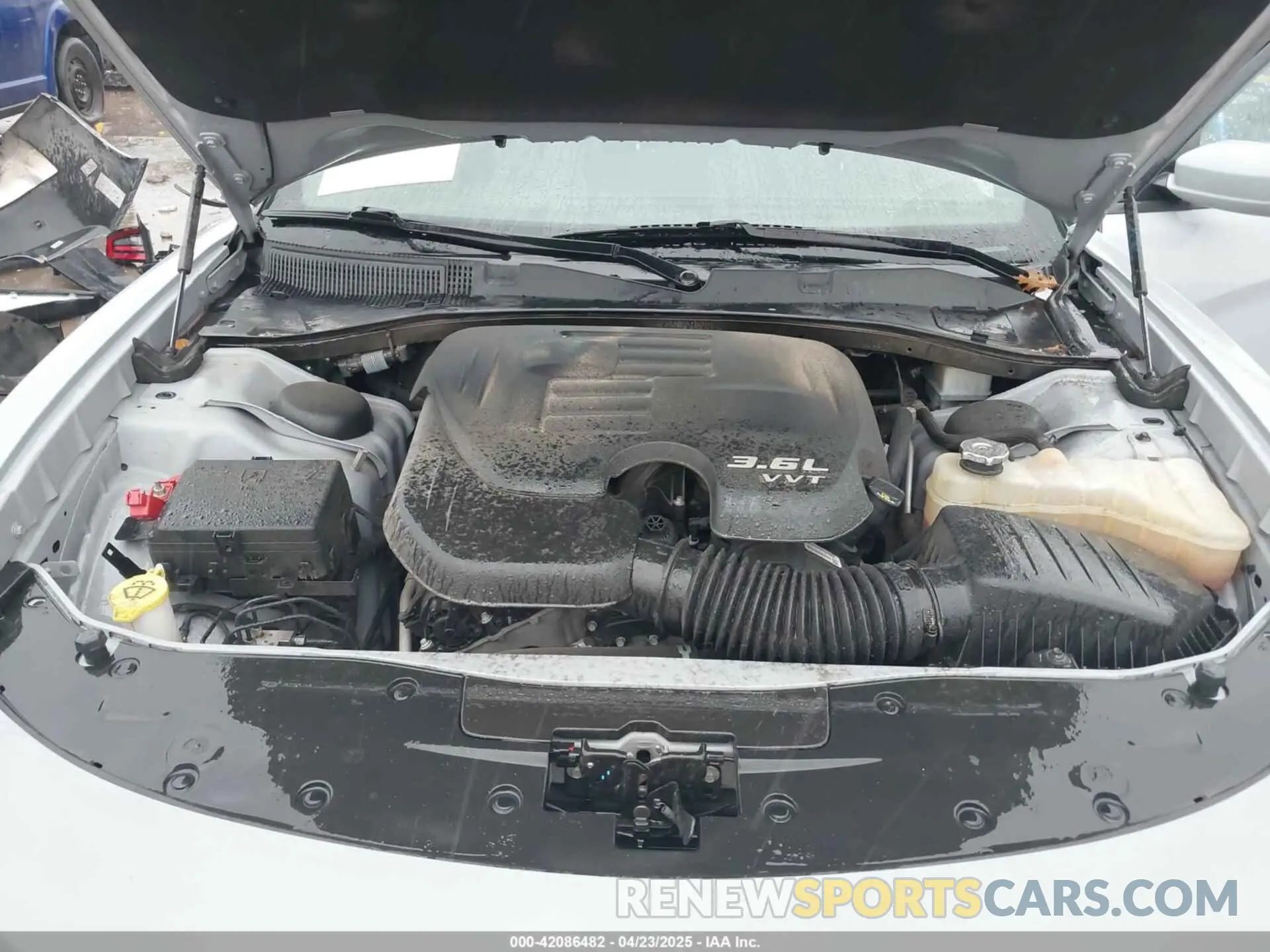 10 Photograph of a damaged car 2C3CDXBGXMH632322 DODGE CHARGER 2021