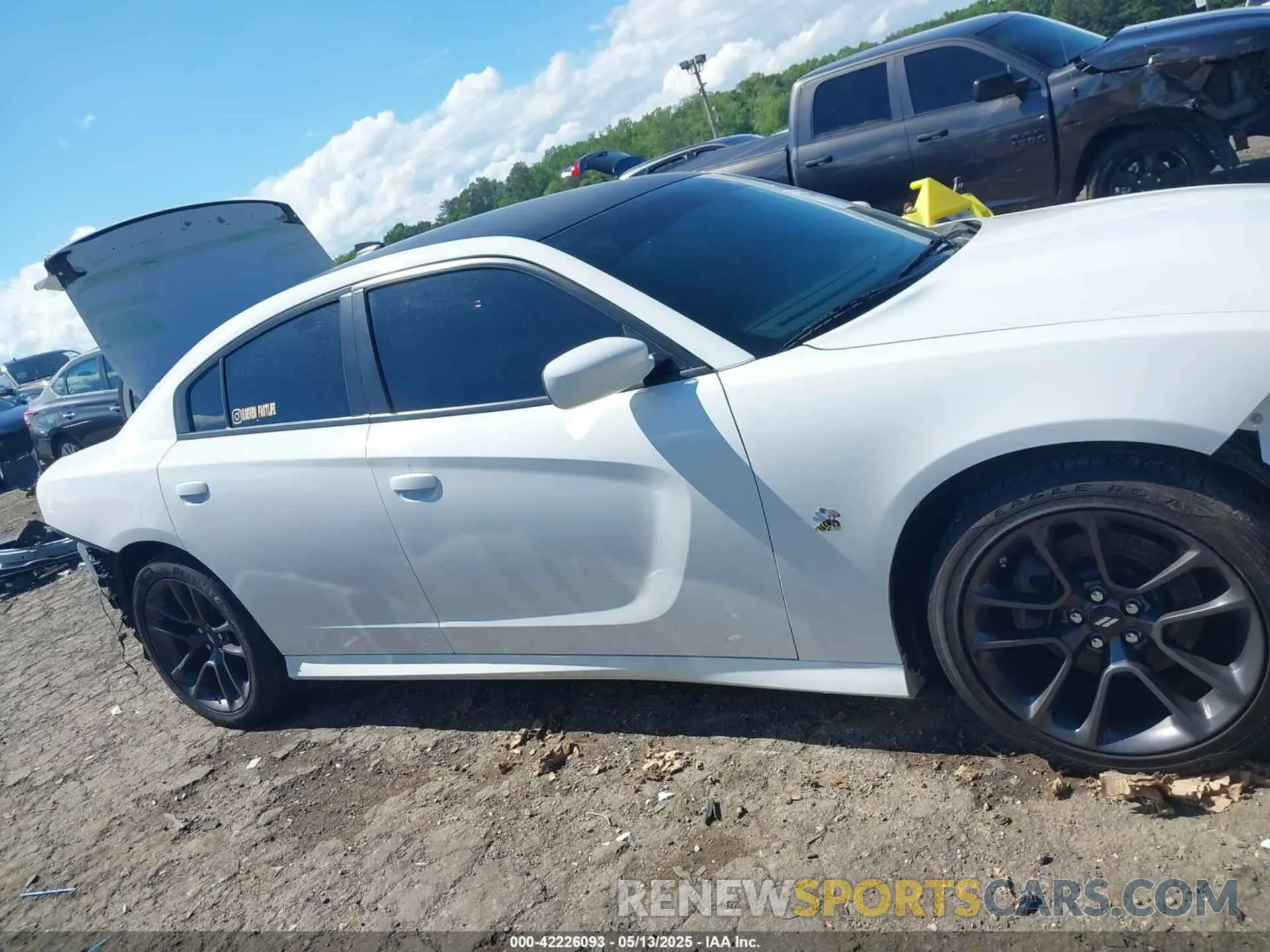 14 Photograph of a damaged car 2C3CDXCT0MH506742 DODGE CHARGER 2021