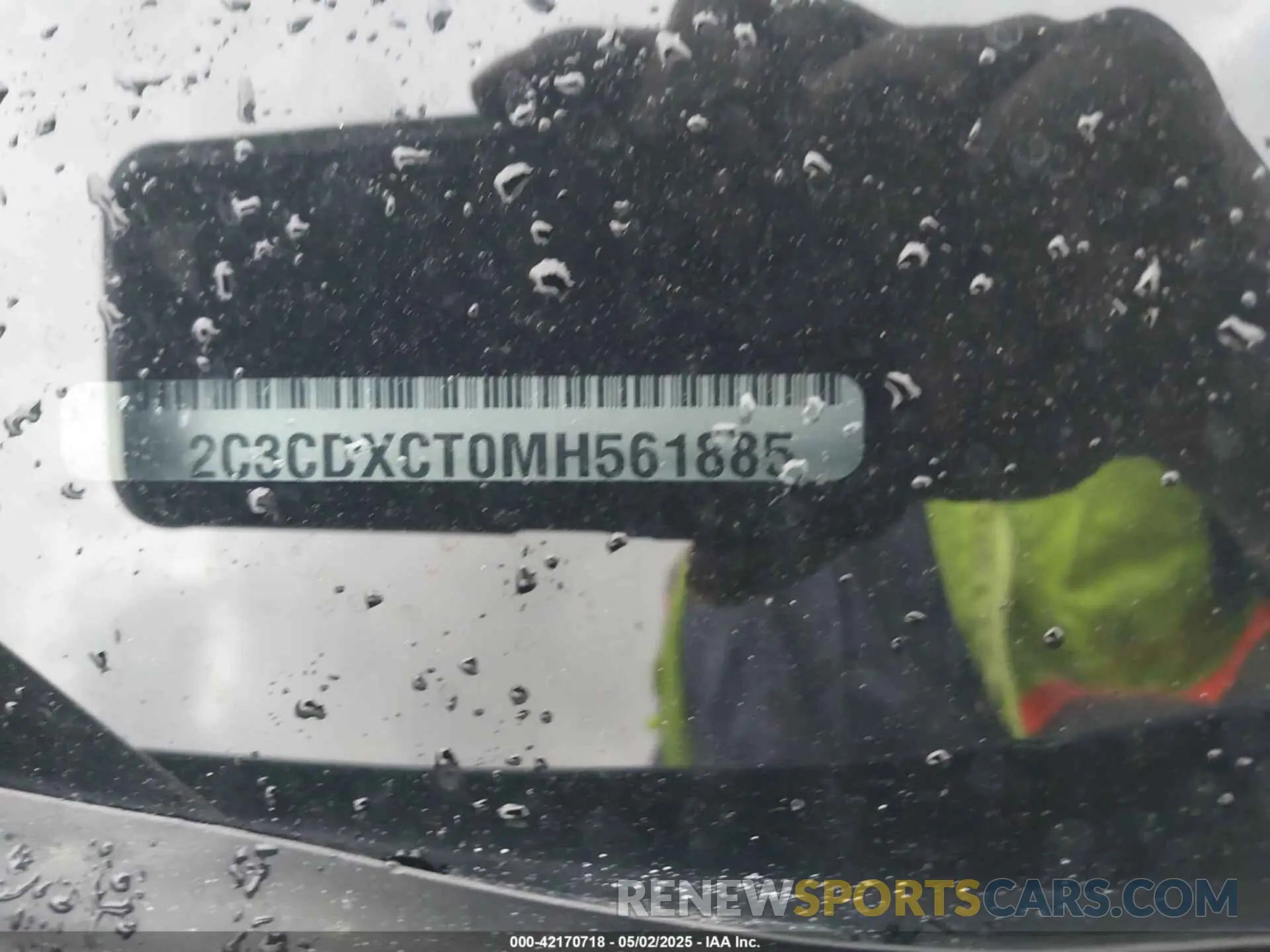 9 Photograph of a damaged car 2C3CDXCT0MH561885 DODGE CHARGER 2021