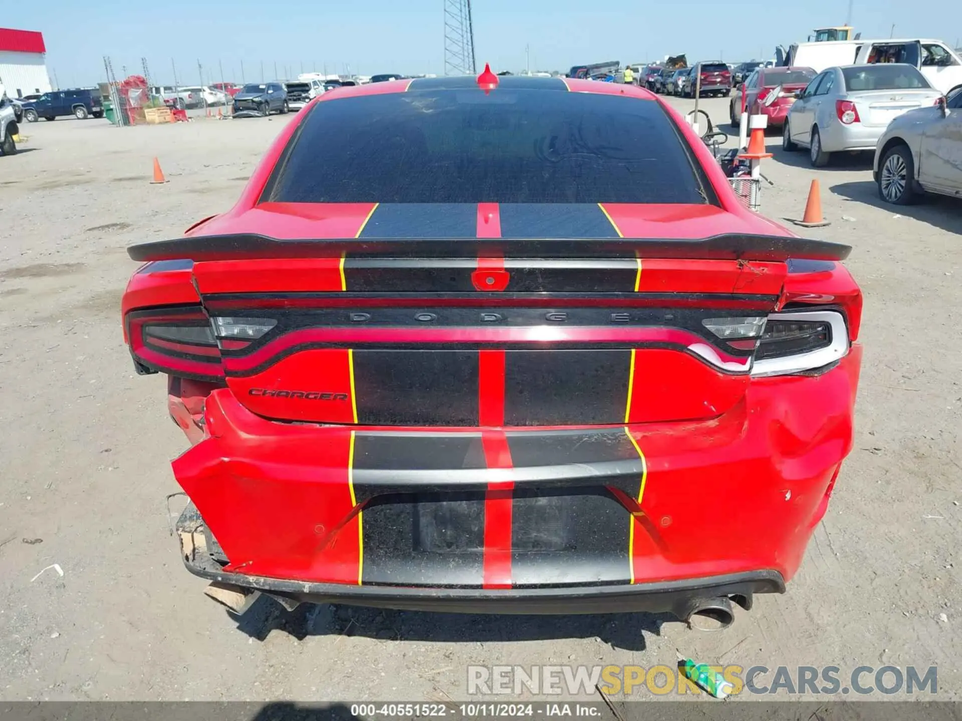 17 Фотография поврежденного автомобиля 2C3CDXCT0MH575351 DODGE CHARGER 2021
