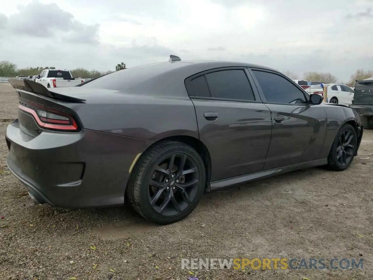 3 Фотография поврежденного автомобиля 2C3CDXCT1MH556940 DODGE CHARGER 2021