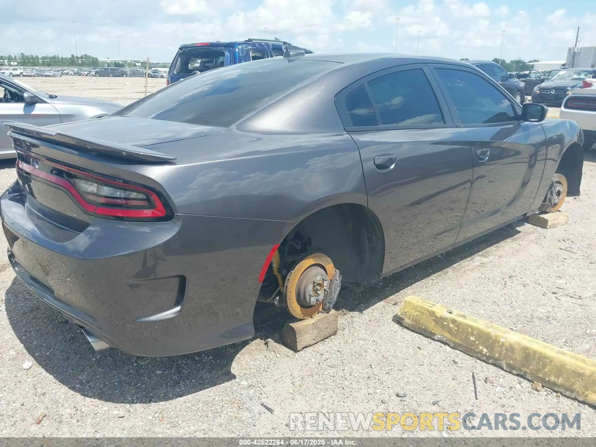 4 Photograph of a damaged car 2C3CDXCT1MH640241 DODGE CHARGER 2021