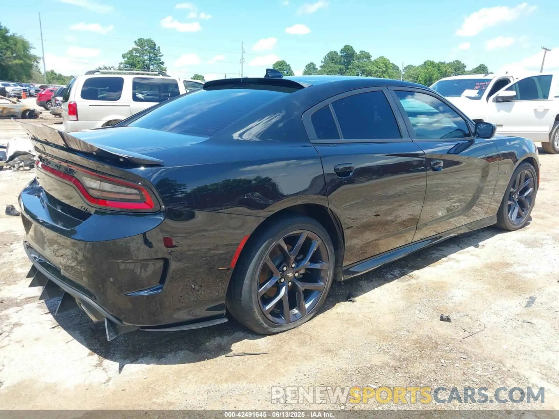 4 Photograph of a damaged car 2C3CDXCT1MH652180 DODGE CHARGER 2021