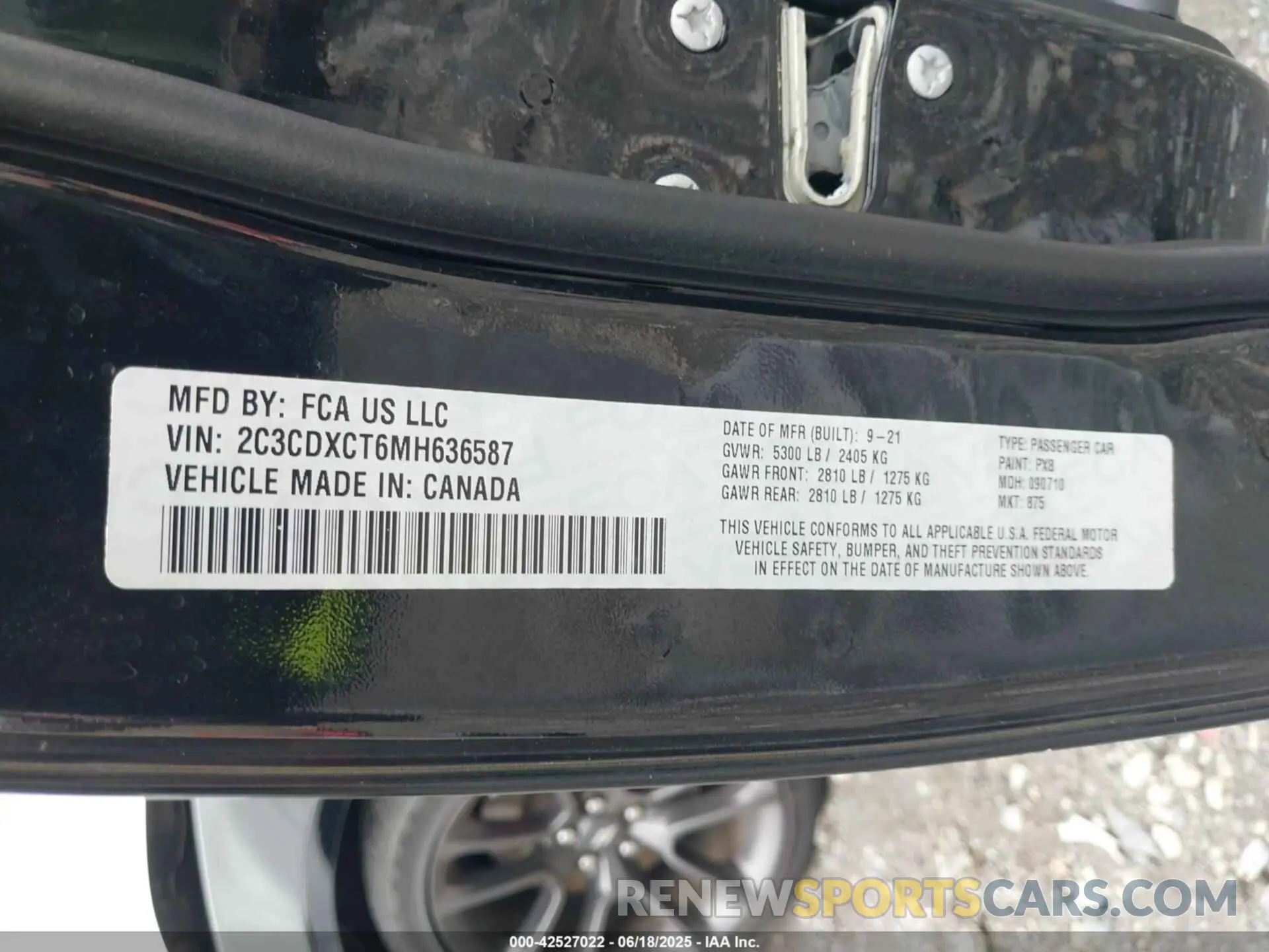 9 Photograph of a damaged car 2C3CDXCT6MH636587 DODGE CHARGER 2021
