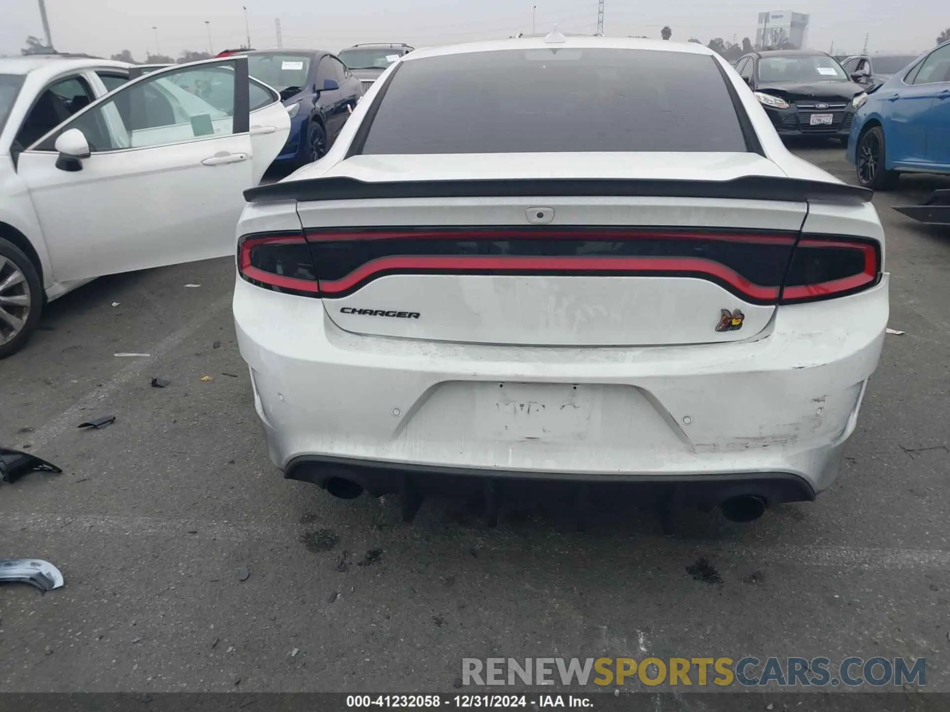16 Photograph of a damaged car 2C3CDXGJ0MH581031 DODGE CHARGER 2021