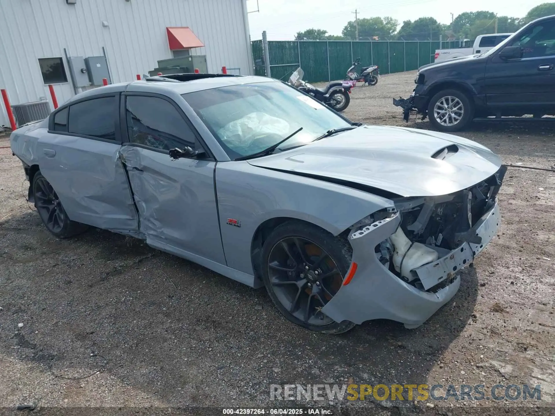 1 Photograph of a damaged car 2C3CDXGJ2MH593262 DODGE CHARGER 2021