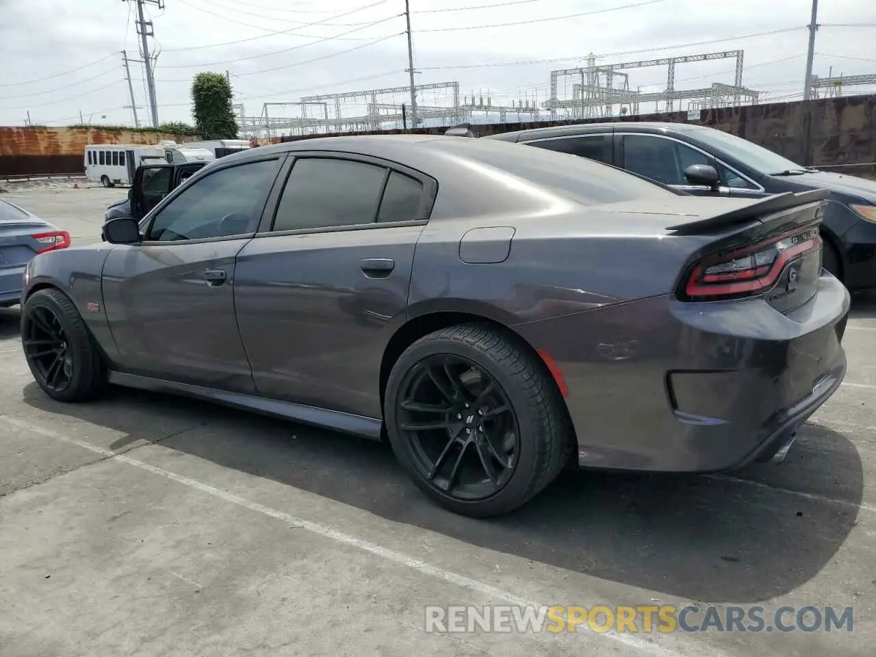 2 Фотография поврежденного автомобиля 2C3CDXGJ2MH595402 DODGE CHARGER 2021