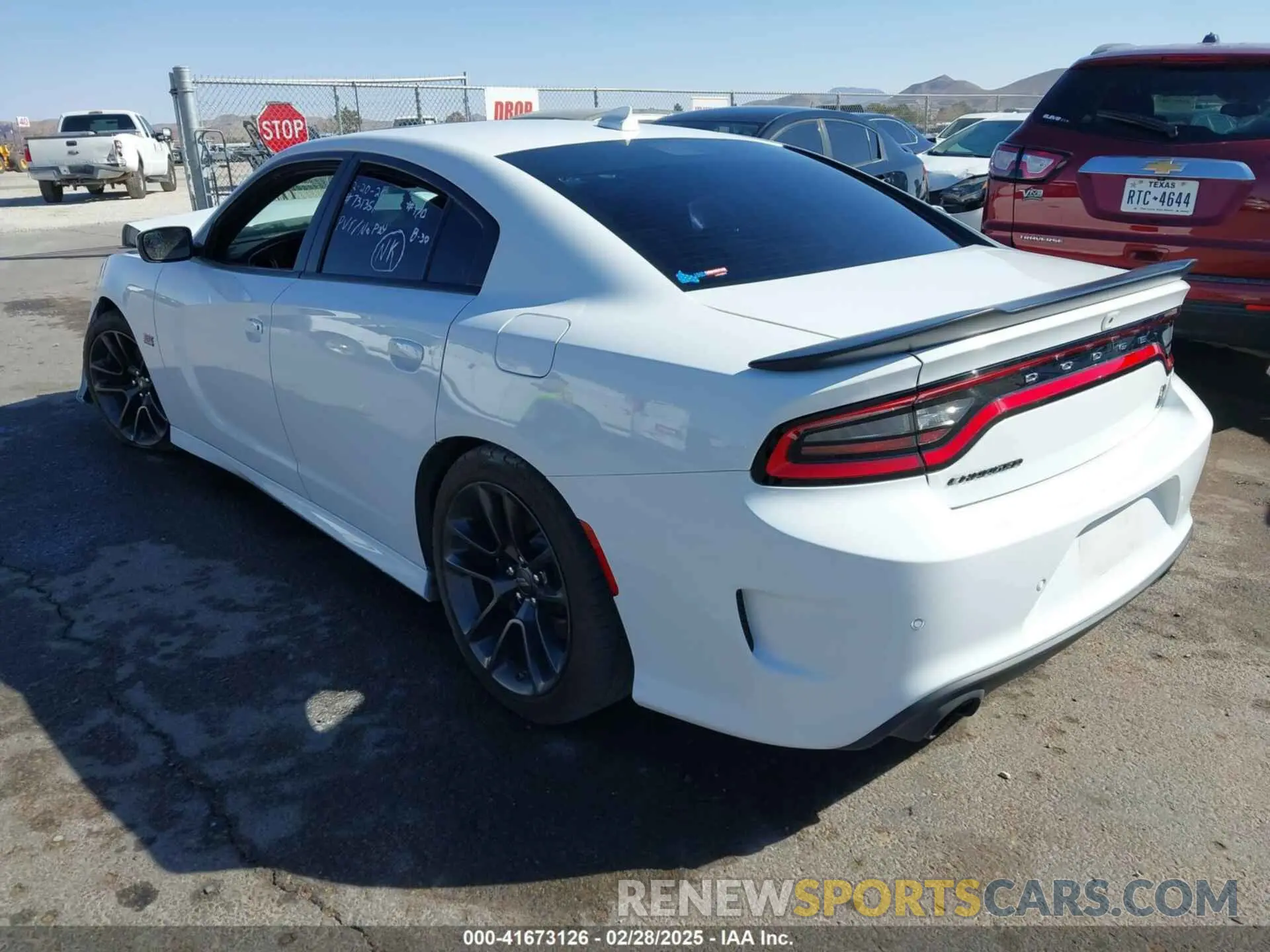 3 Фотография поврежденного автомобиля 2C3CDXGJ2MH598378 DODGE CHARGER 2021