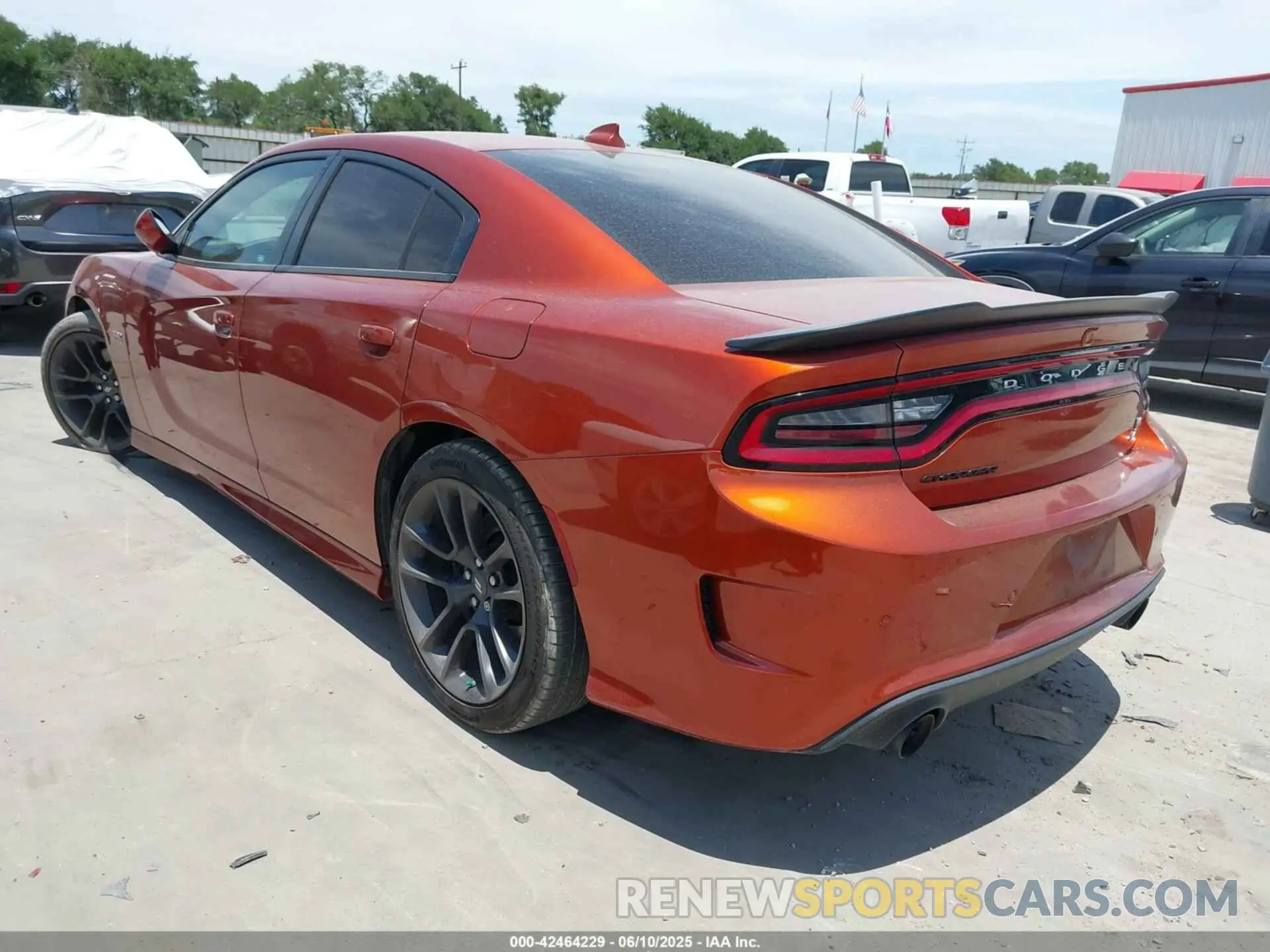3 Фотография поврежденного автомобиля 2C3CDXGJ3MH553708 DODGE CHARGER 2021