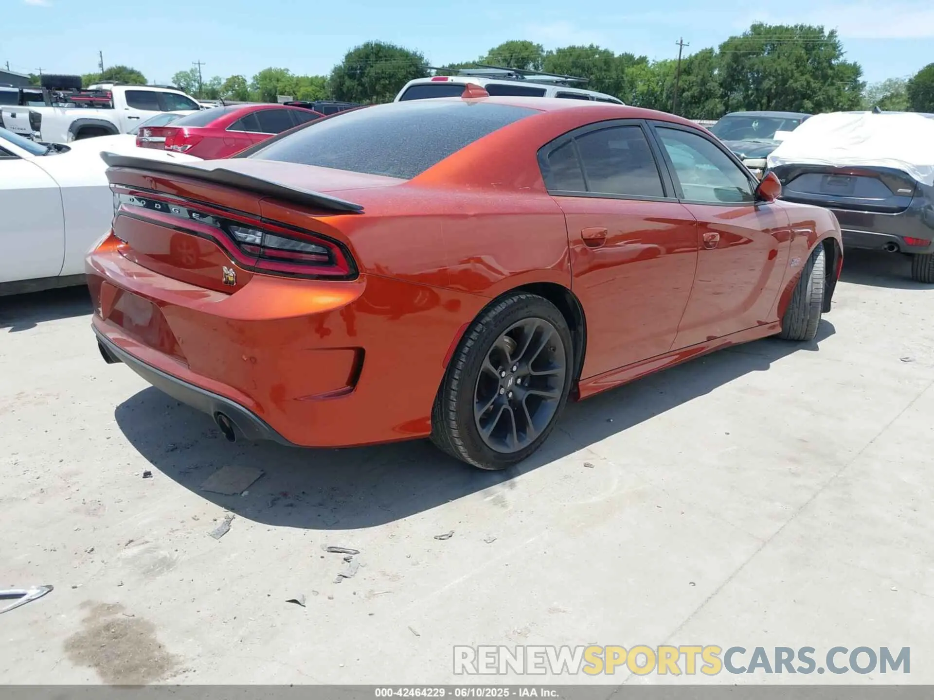 4 Фотография поврежденного автомобиля 2C3CDXGJ3MH553708 DODGE CHARGER 2021