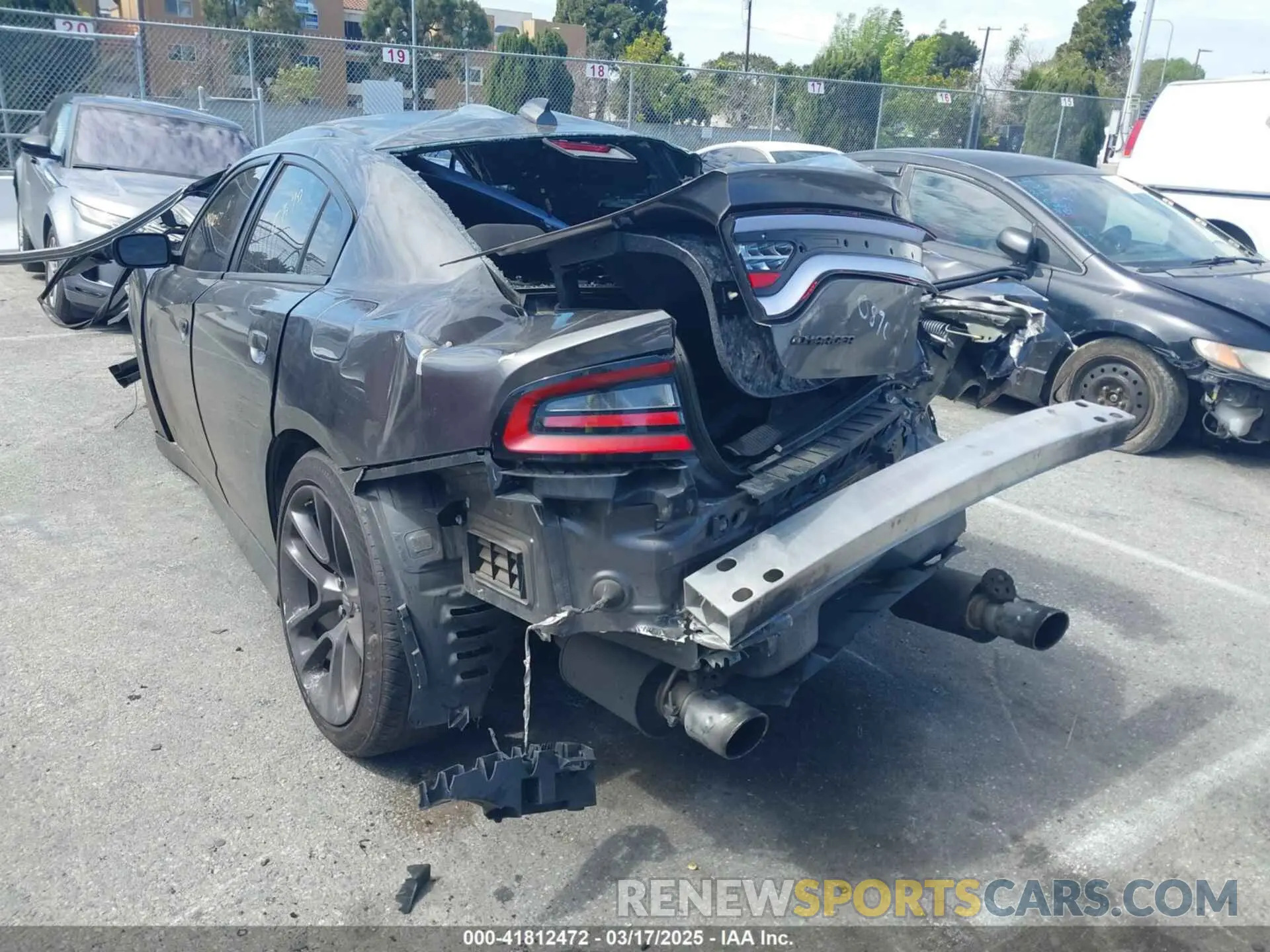 3 Фотография поврежденного автомобиля 2C3CDXGJ4MH539798 DODGE CHARGER 2021