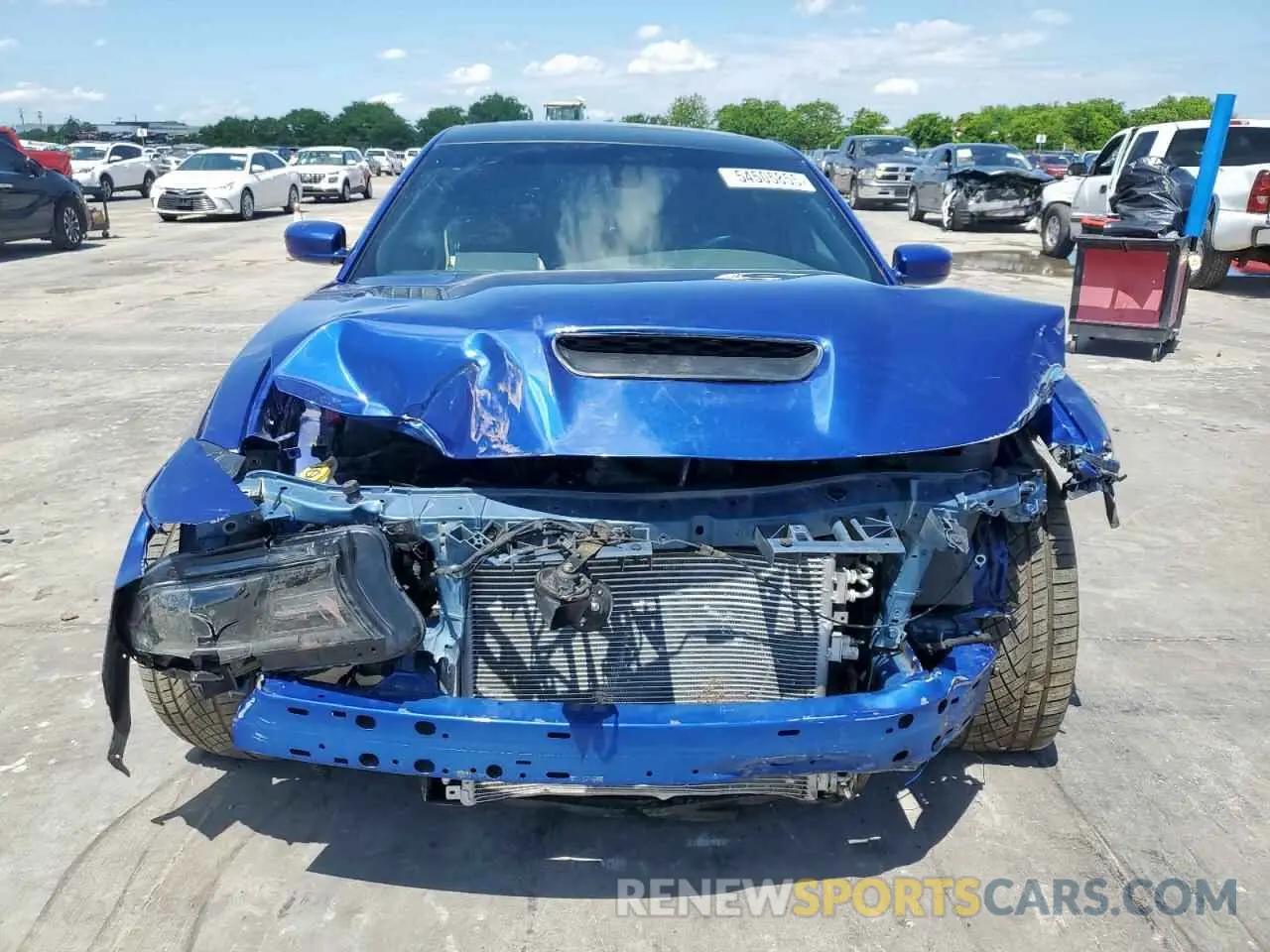 5 Photograph of a damaged car 2C3CDXGJ4MH570369 DODGE CHARGER 2021