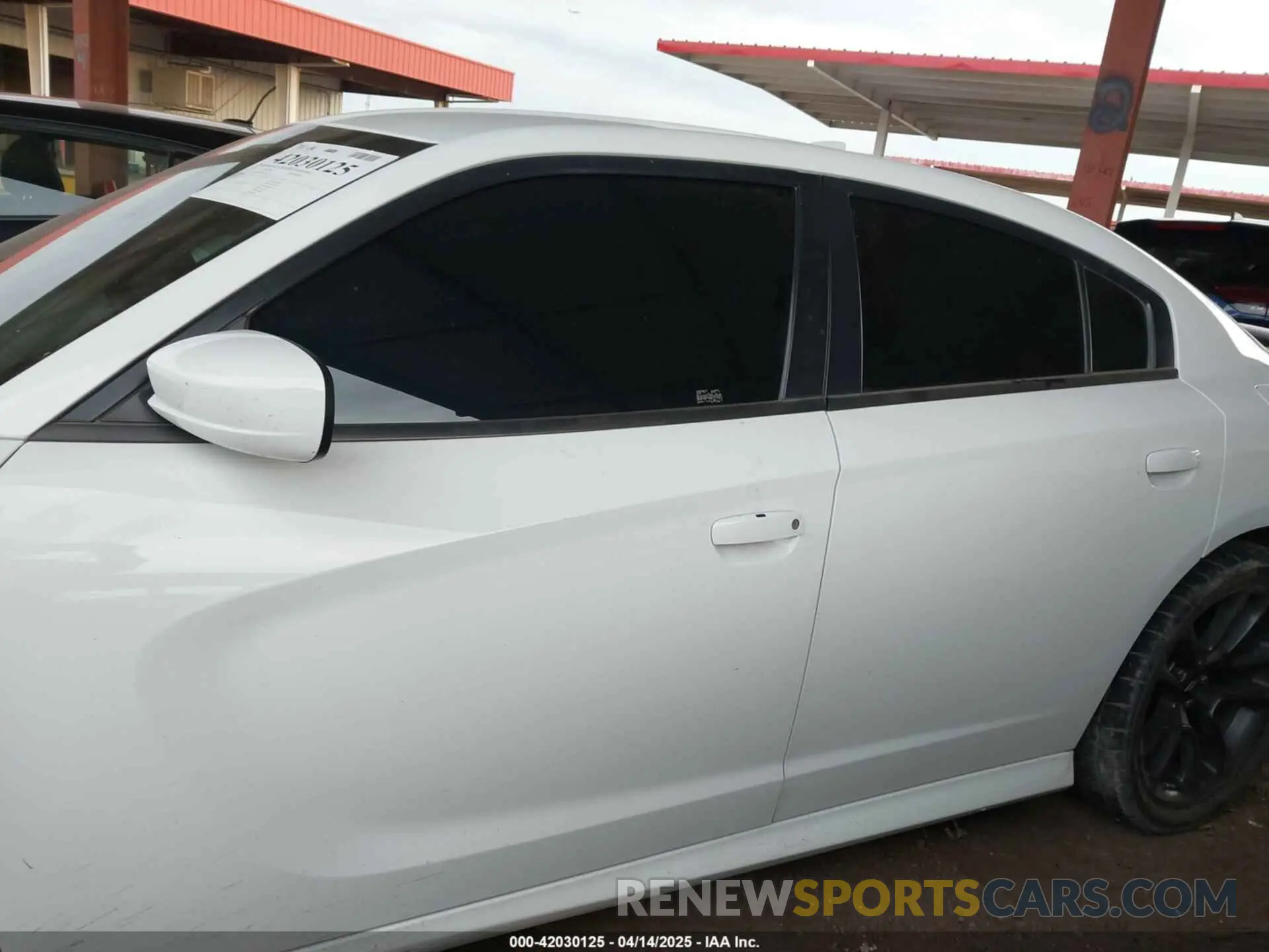 14 Photograph of a damaged car 2C3CDXGJ5MH542015 DODGE CHARGER 2021