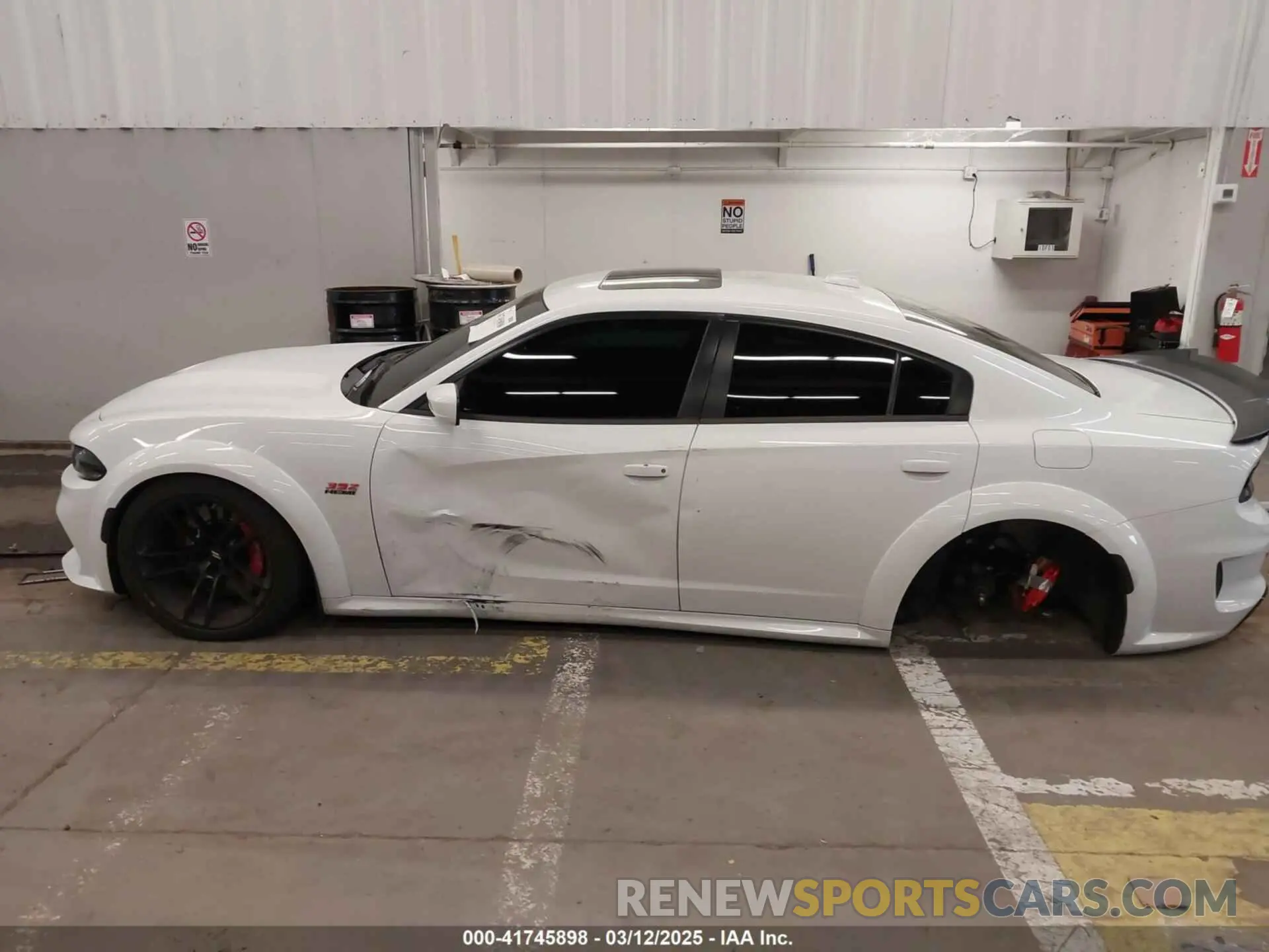 14 Photograph of a damaged car 2C3CDXGJ6MH563553 DODGE CHARGER 2021