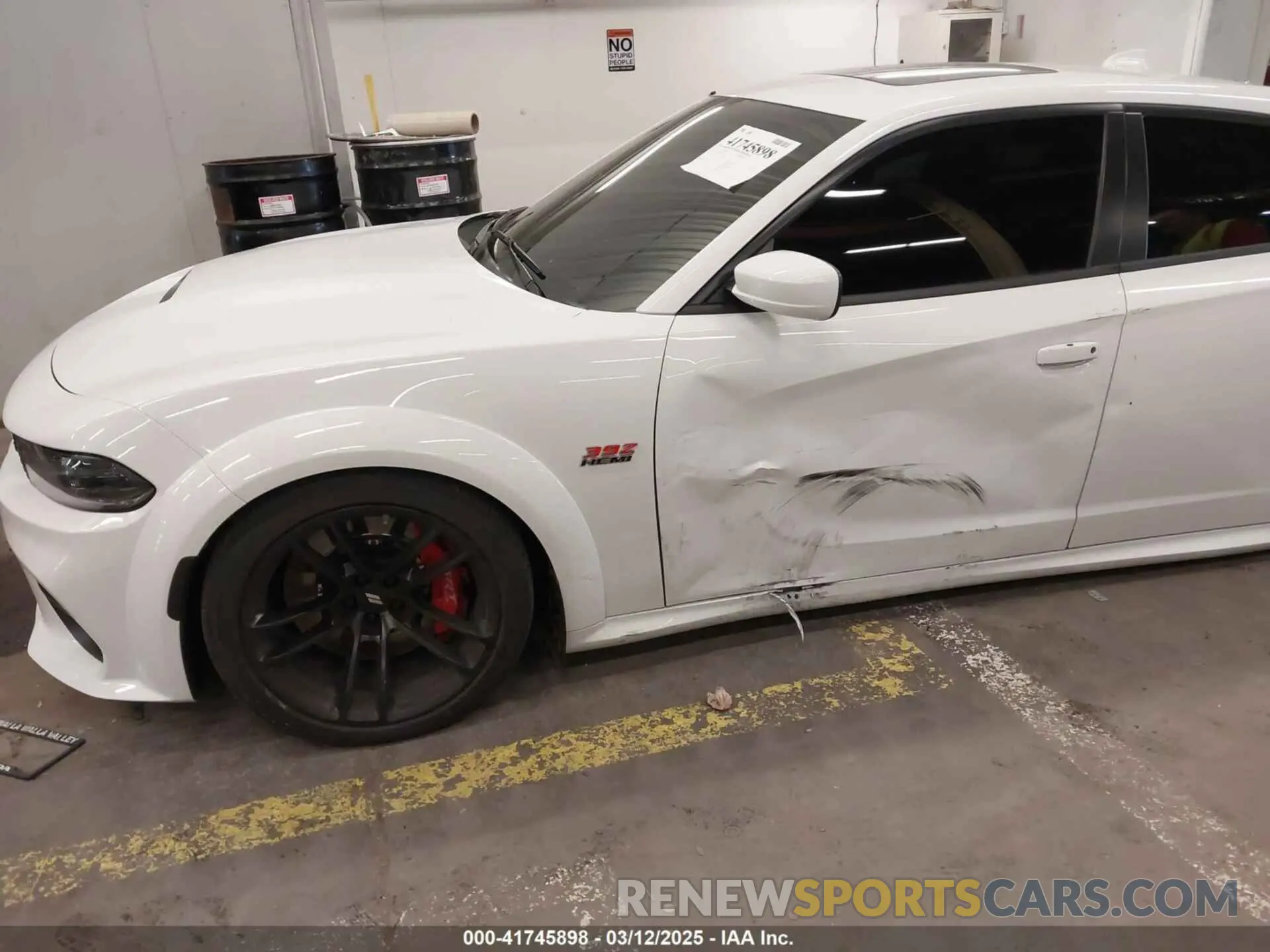 18 Photograph of a damaged car 2C3CDXGJ6MH563553 DODGE CHARGER 2021