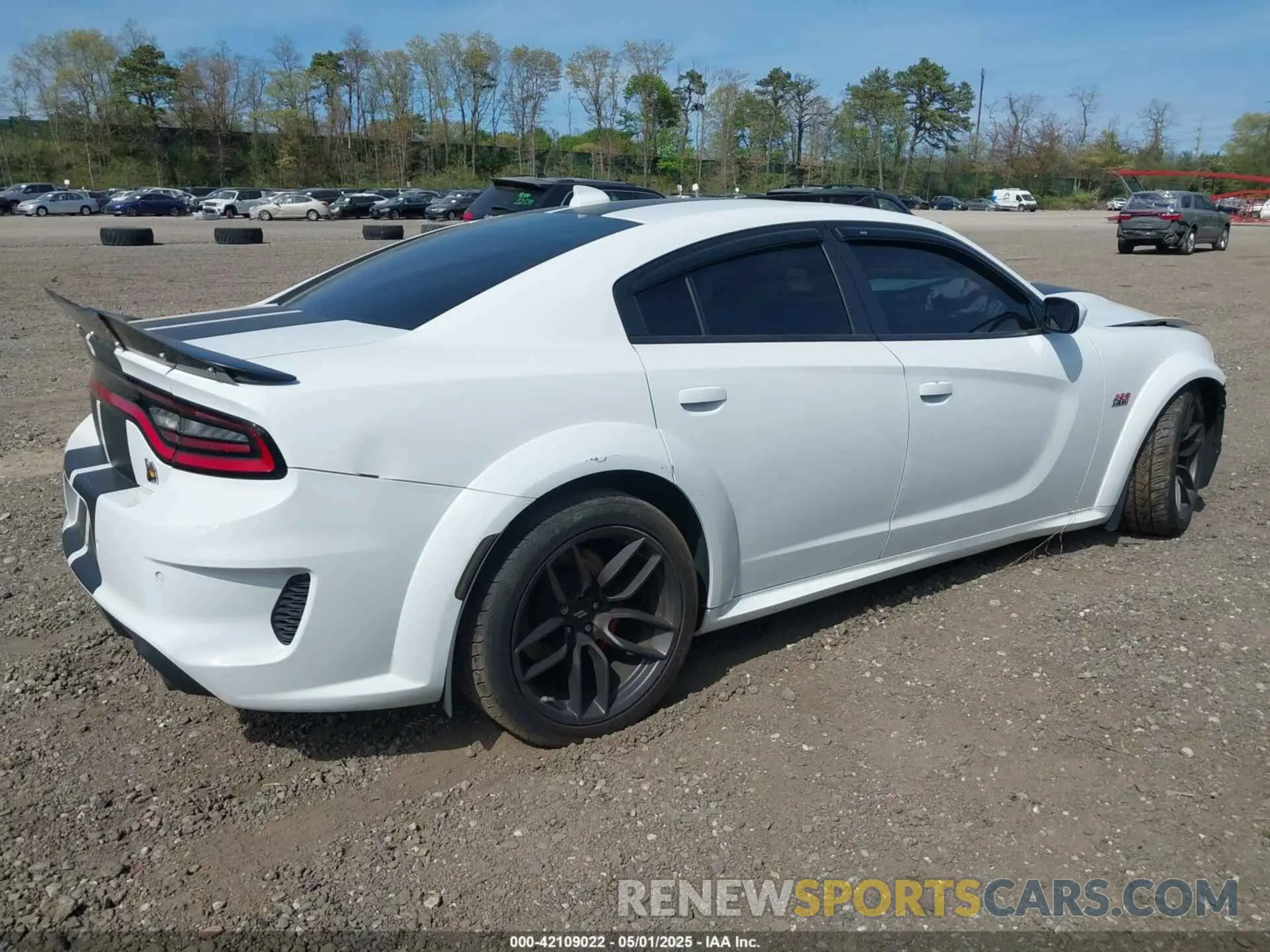 4 Фотография поврежденного автомобиля 2C3CDXGJ8MH590074 DODGE CHARGER 2021