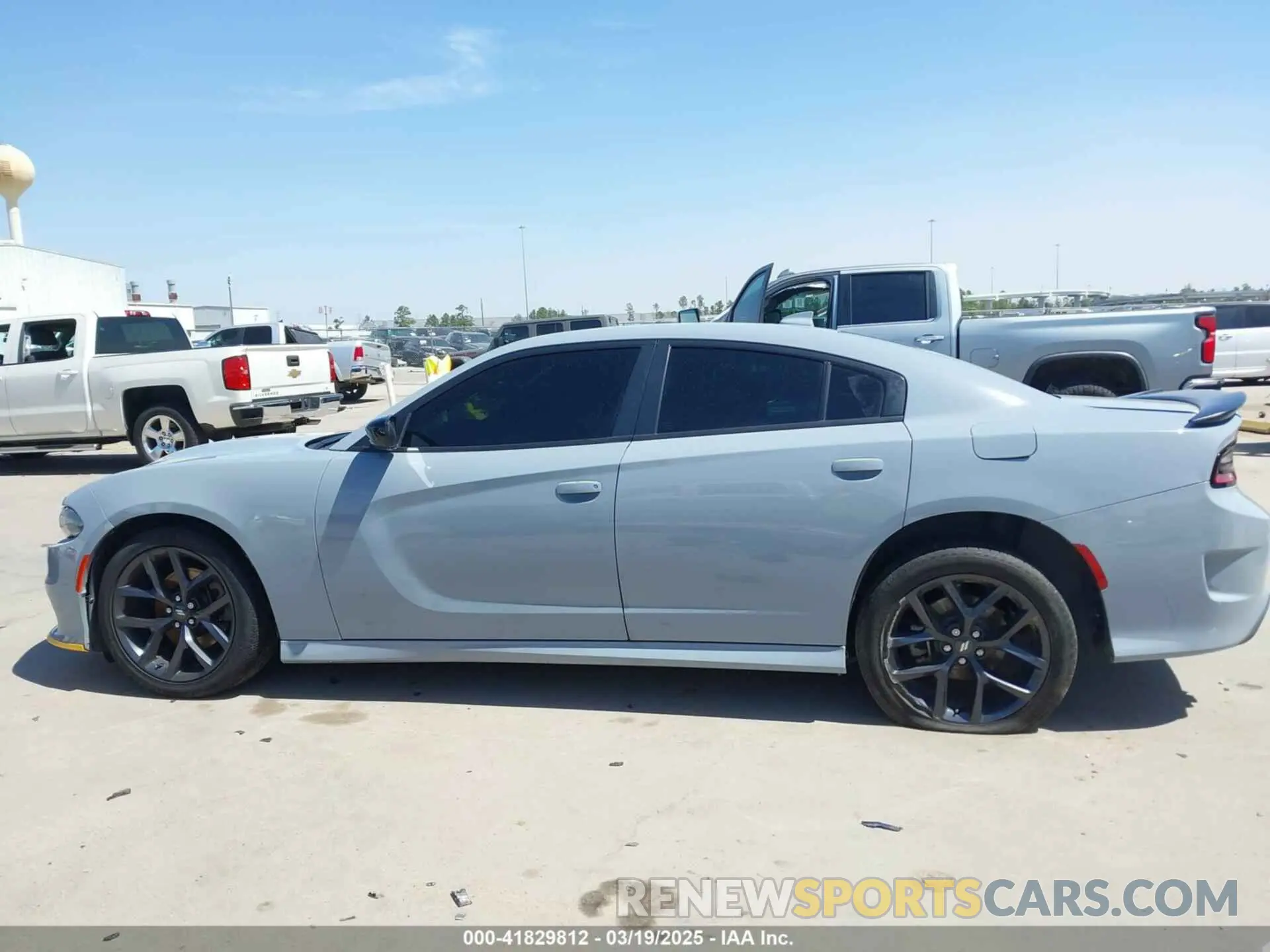 14 Photograph of a damaged car 2C3CDXHG2MH612363 DODGE CHARGER 2021