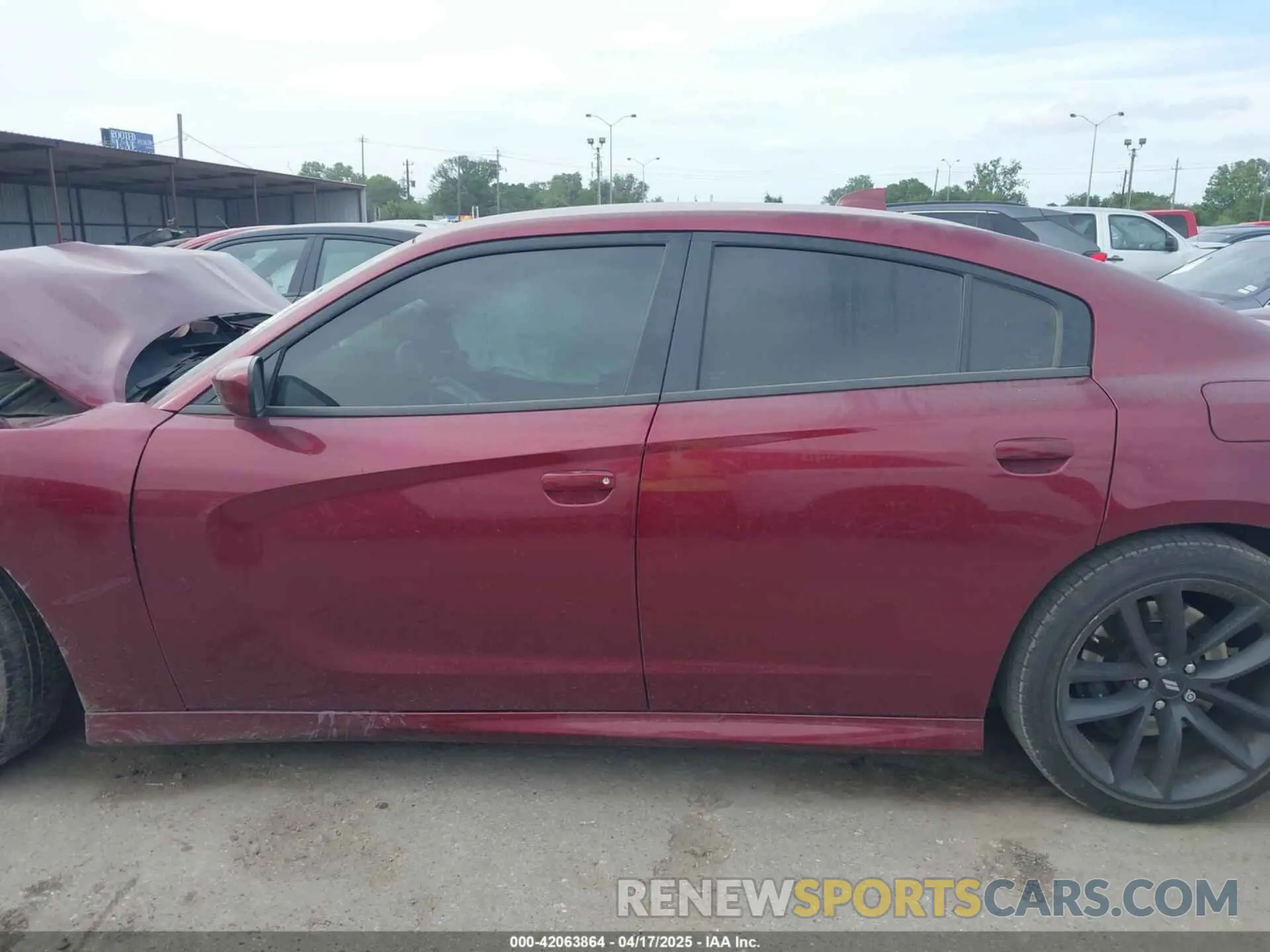 13 Photograph of a damaged car 2C3CDXHG2MH655827 DODGE CHARGER 2021