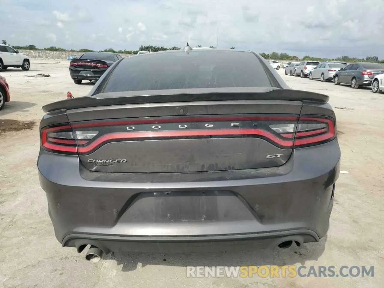 6 Photograph of a damaged car 2C3CDXHG3MH669199 DODGE CHARGER 2021