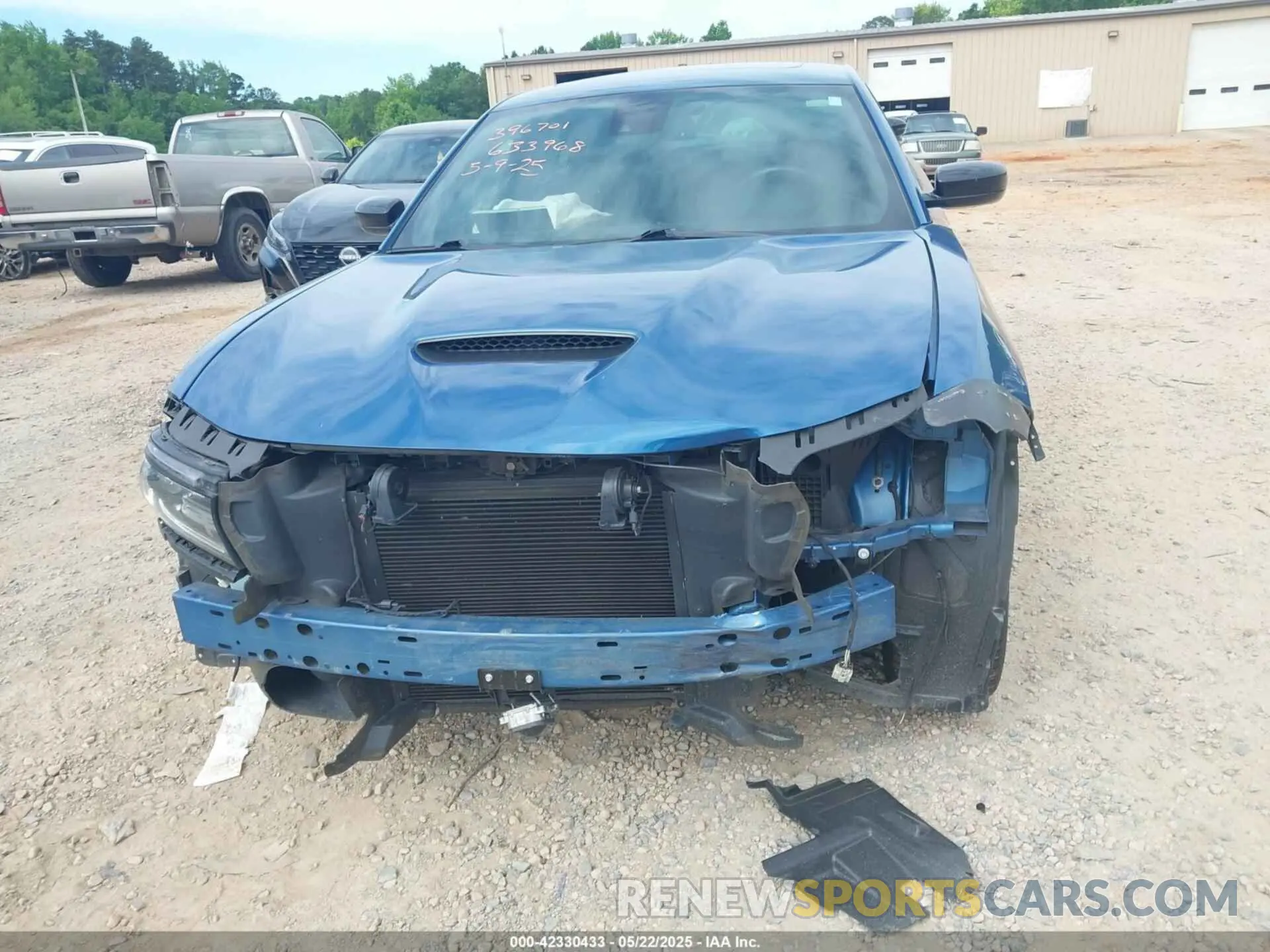 12 Photograph of a damaged car 2C3CDXHG9MH633968 DODGE CHARGER 2021