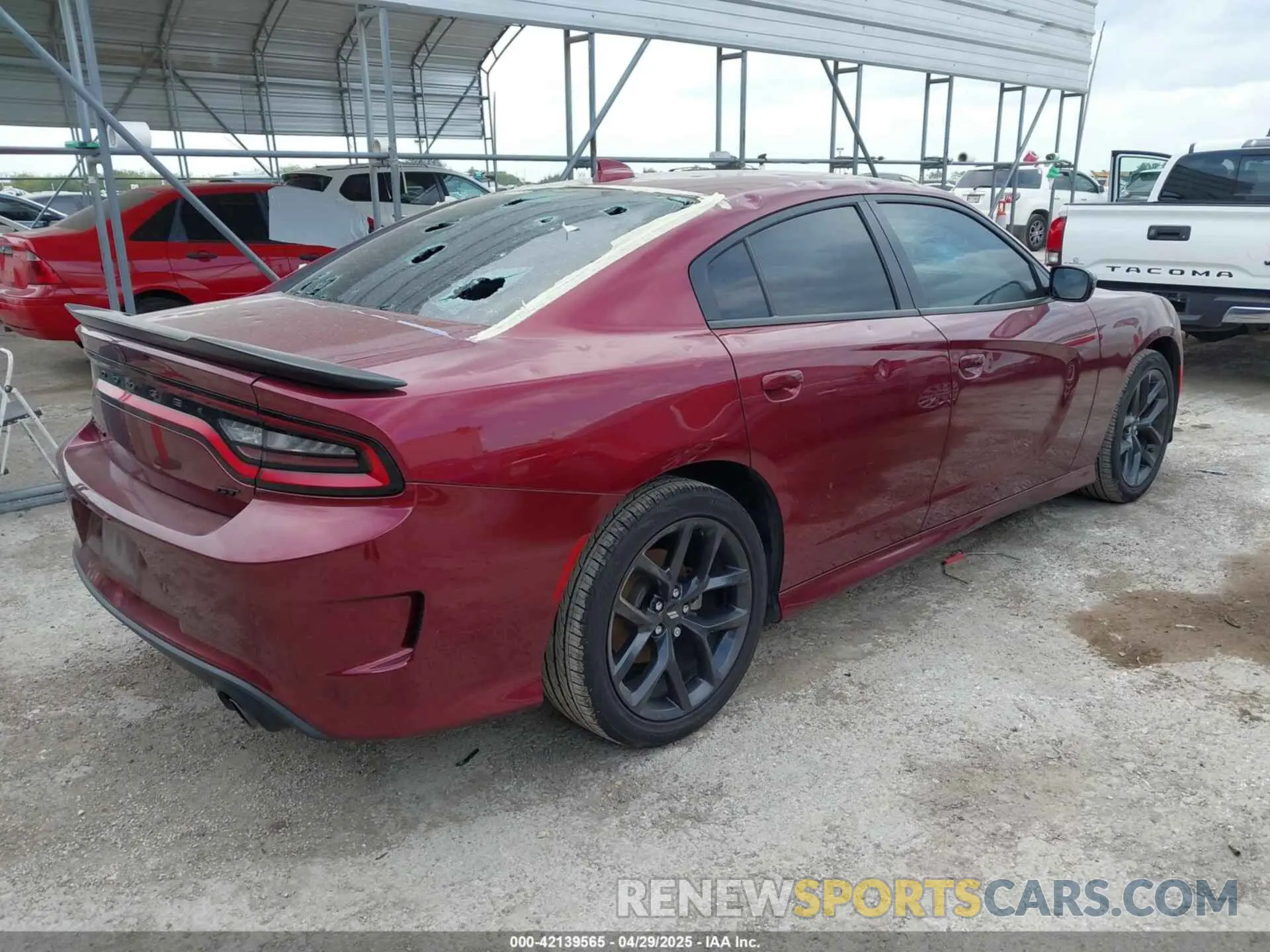 4 Photograph of a damaged car 2C3CDXHG9MH639950 DODGE CHARGER 2021