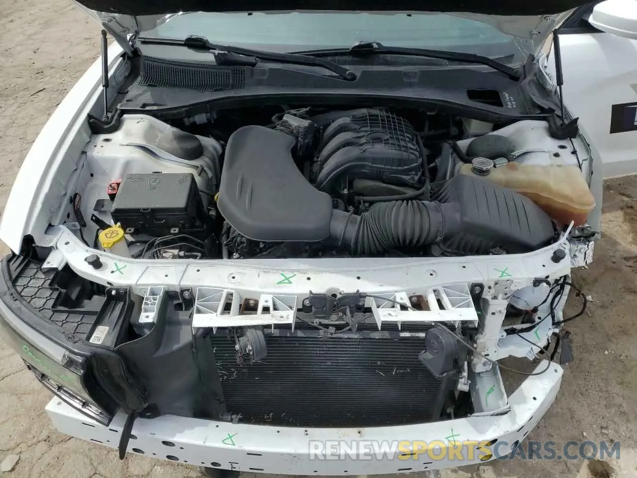11 Фотография поврежденного автомобиля 2C3CDXKGXMH570548 DODGE CHARGER 2021