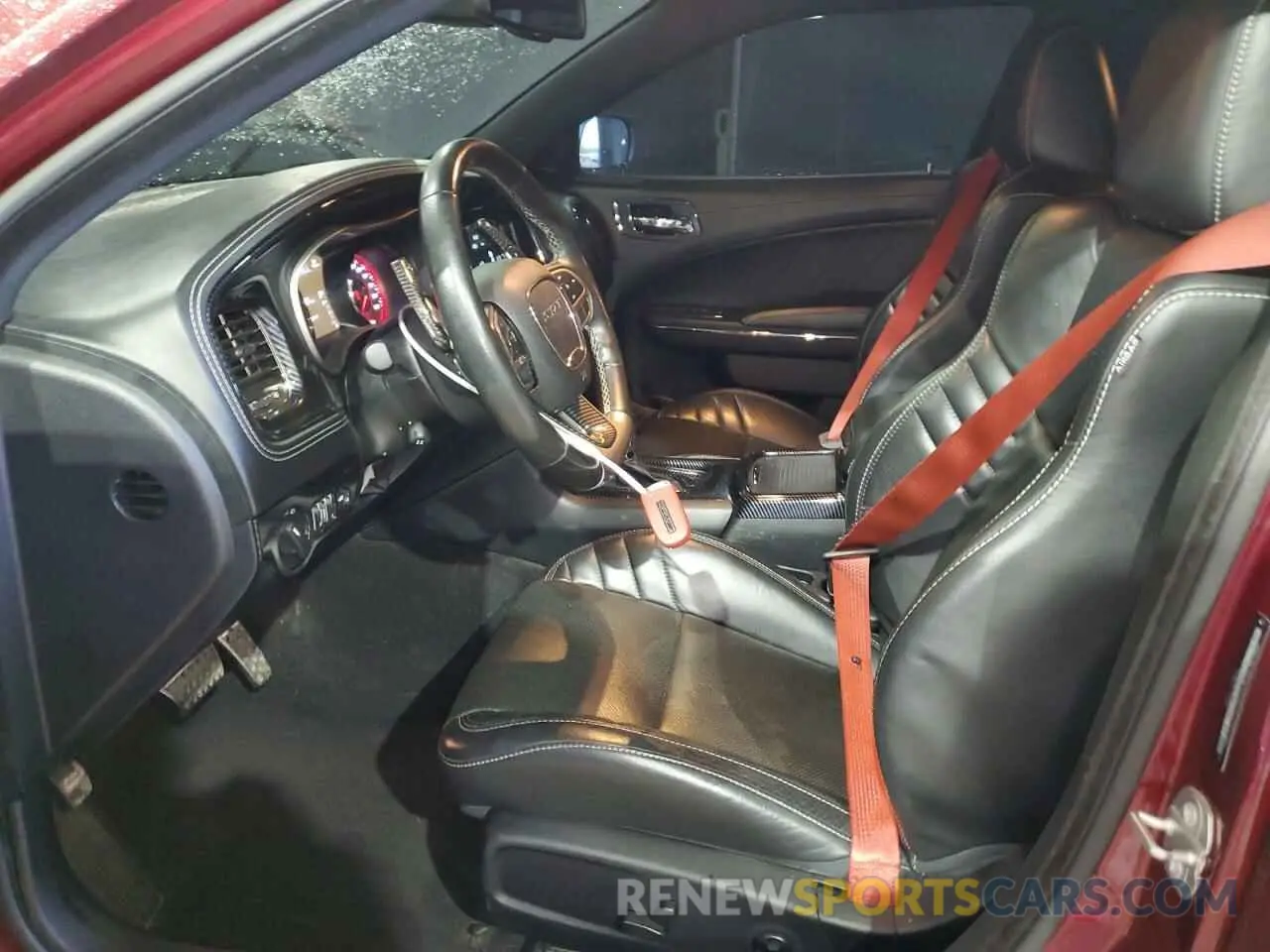 7 Photograph of a damaged car 2C3CDXL94MH543457 DODGE CHARGER 2021