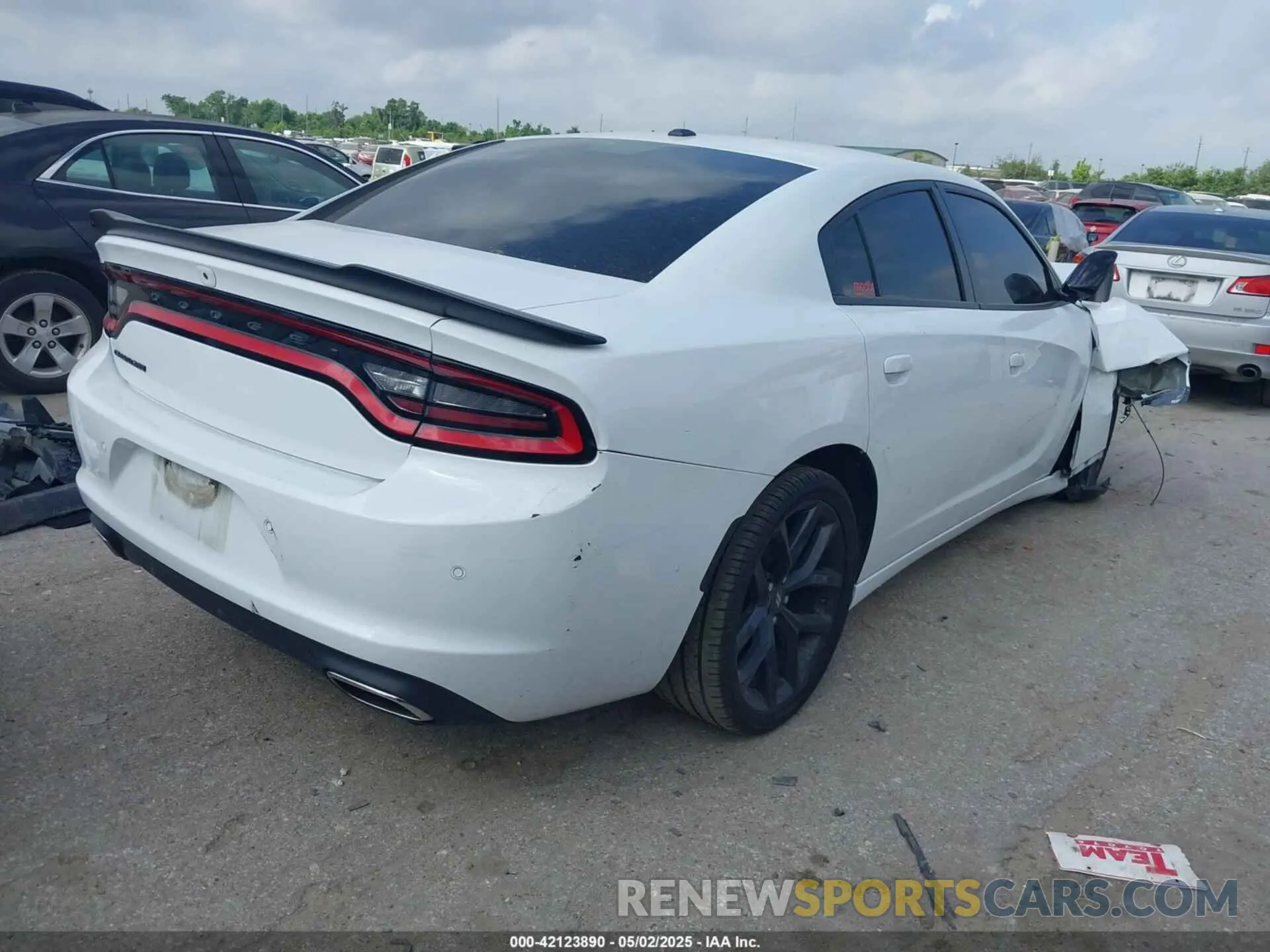 4 Фотография поврежденного автомобиля 2C3CDXBG0NH138911 DODGE CHARGER 2022