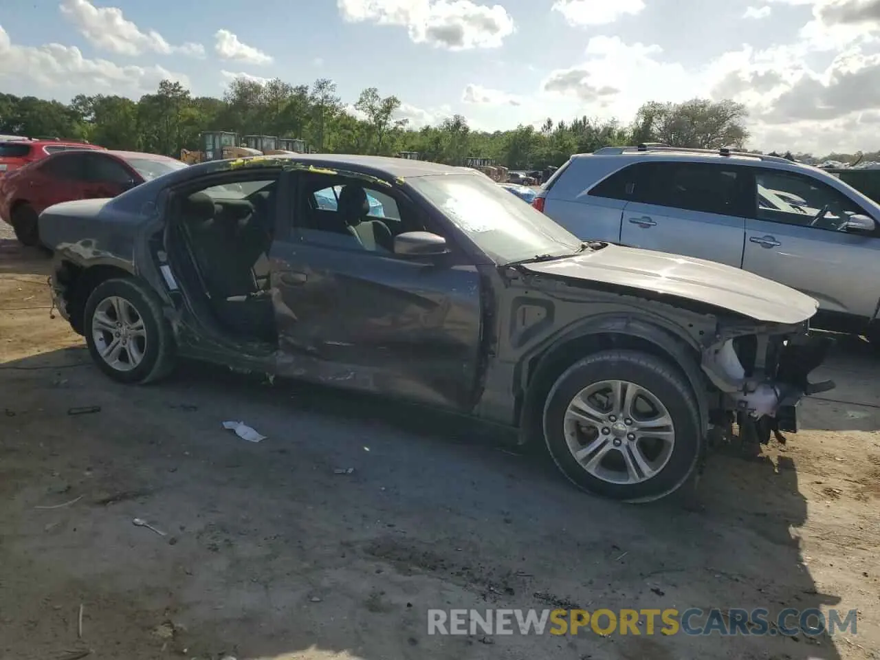 4 Photograph of a damaged car 2C3CDXBG0NH179250 DODGE CHARGER 2022