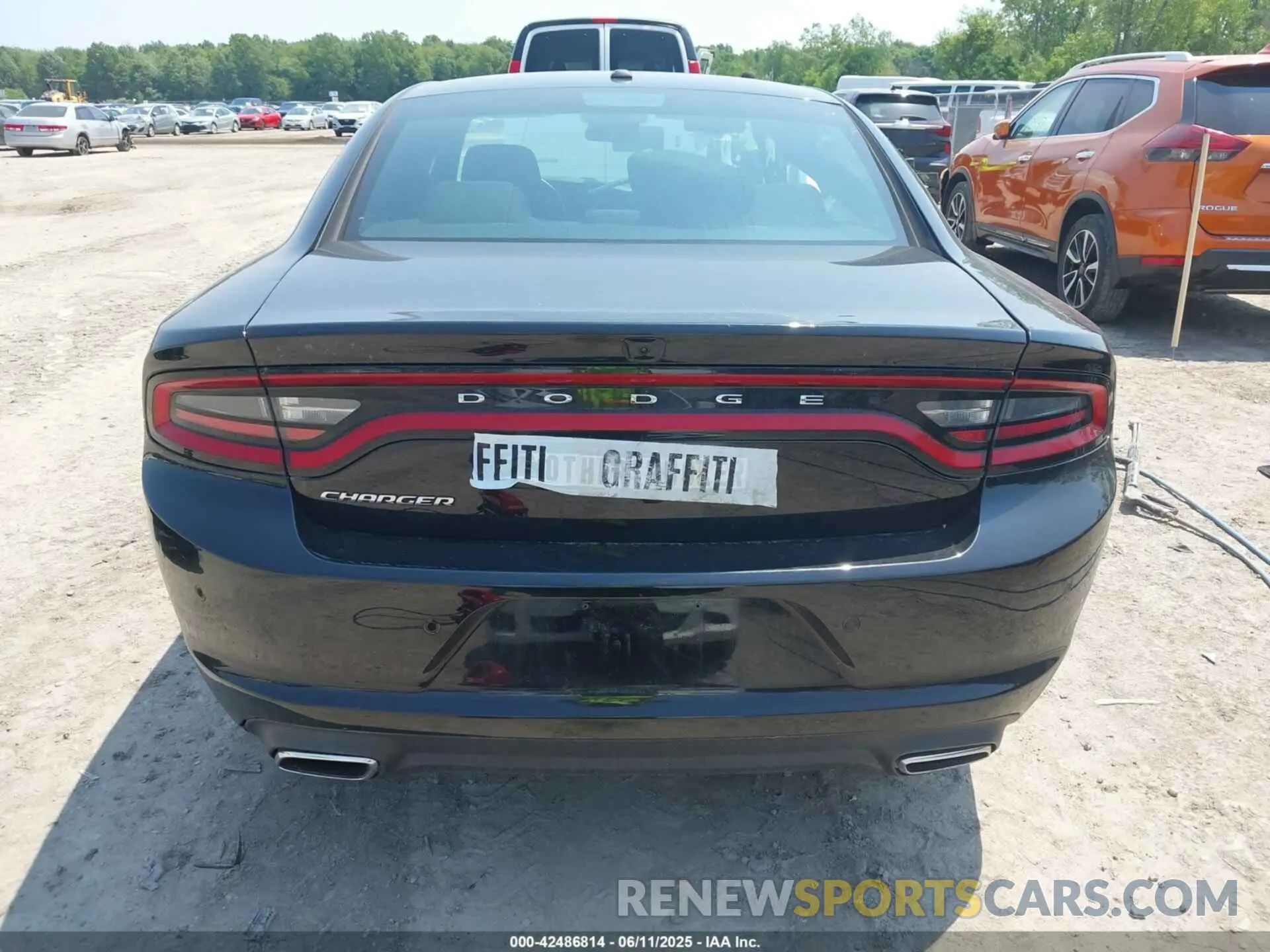 16 Photograph of a damaged car 2C3CDXBG0NH212599 DODGE CHARGER 2022