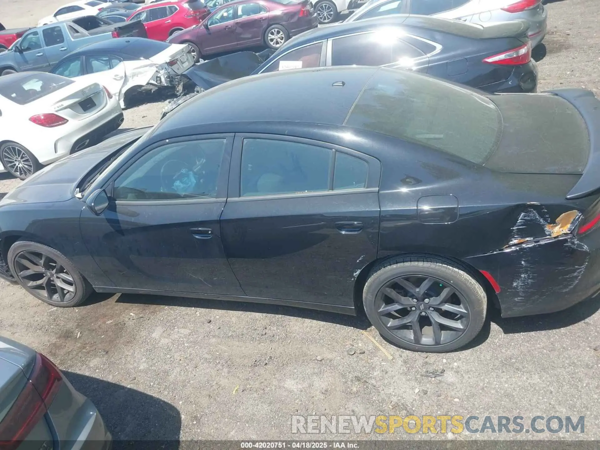 14 Photograph of a damaged car 2C3CDXBG2NH141227 DODGE CHARGER 2022