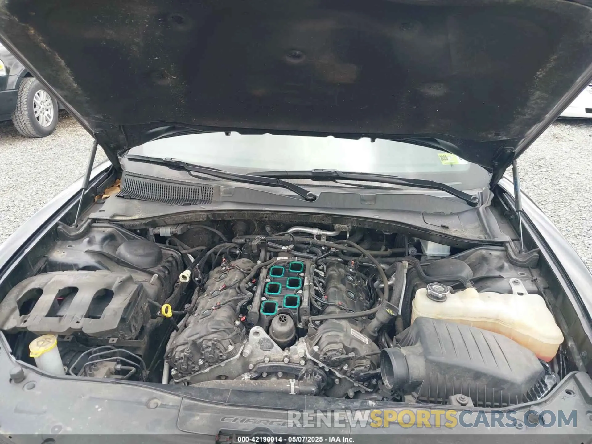 10 Photograph of a damaged car 2C3CDXBG2NH239996 DODGE CHARGER 2022