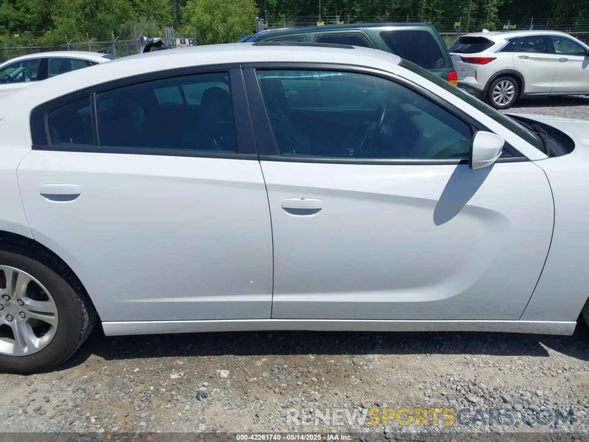 13 Photograph of a damaged car 2C3CDXBG4NH208104 DODGE CHARGER 2022