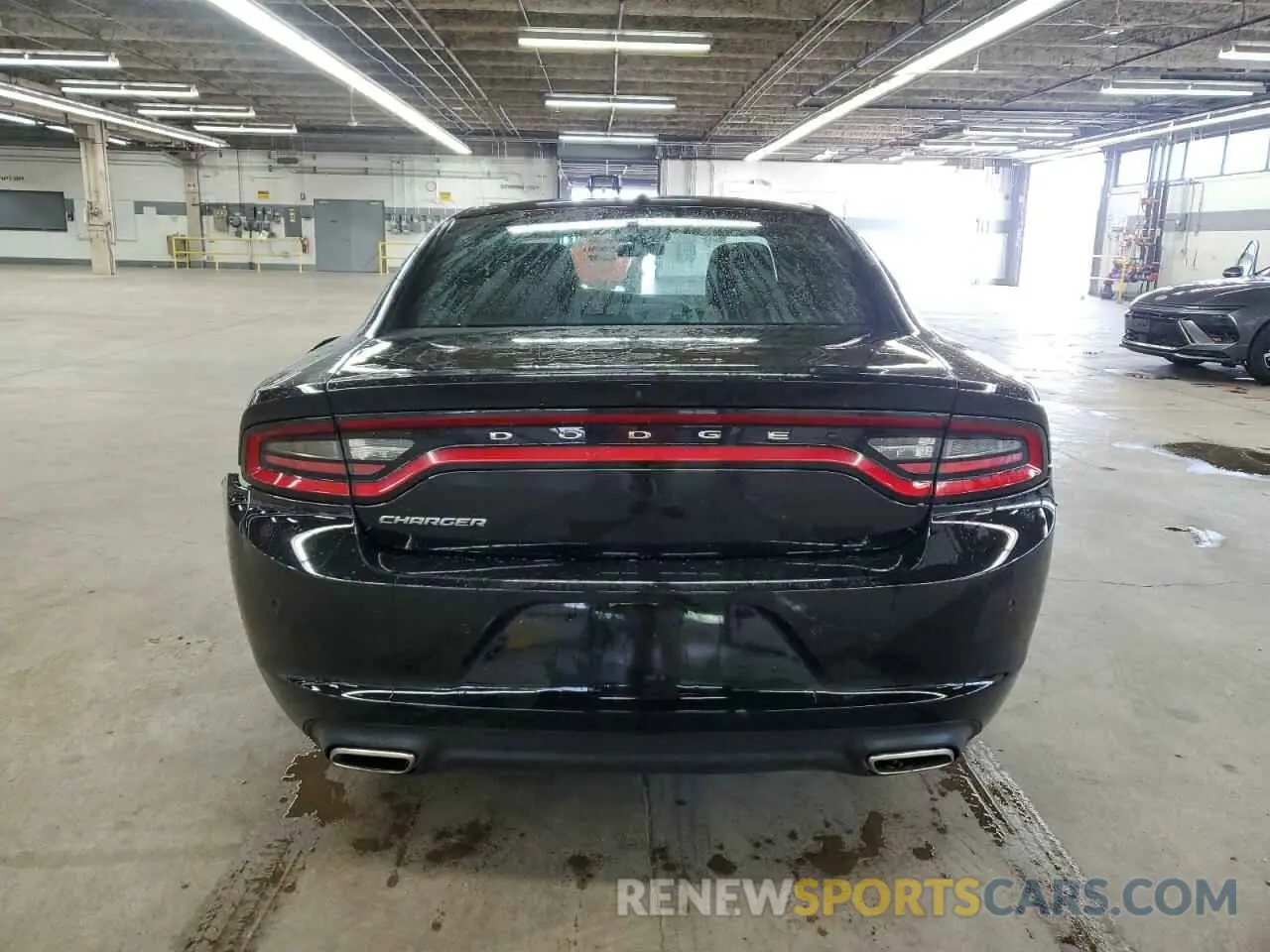 6 Photograph of a damaged car 2C3CDXBG5NH165666 DODGE CHARGER 2022
