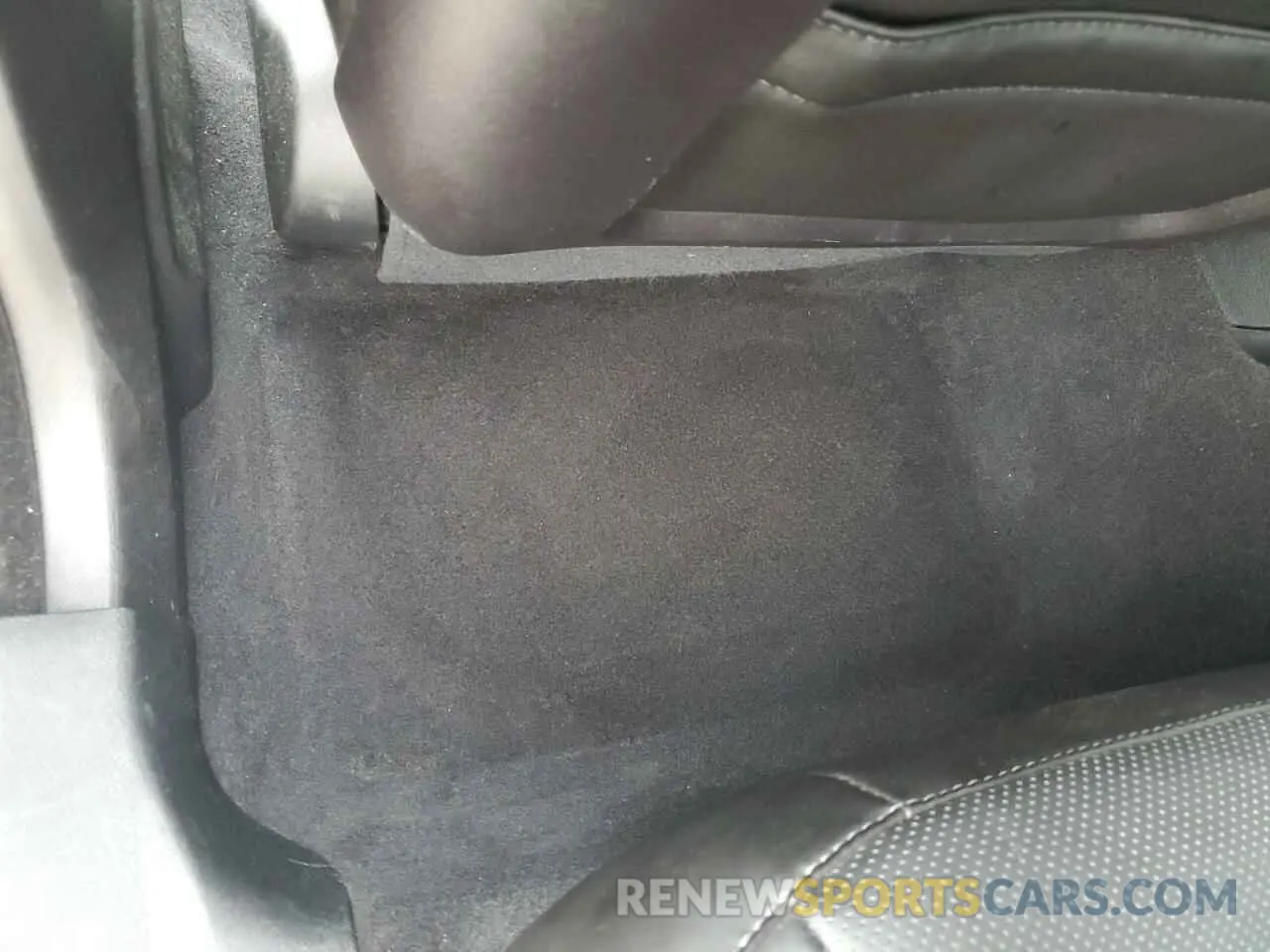 4 Photograph of a damaged car 2C3CDXBG5NH234498 DODGE CHARGER 2022