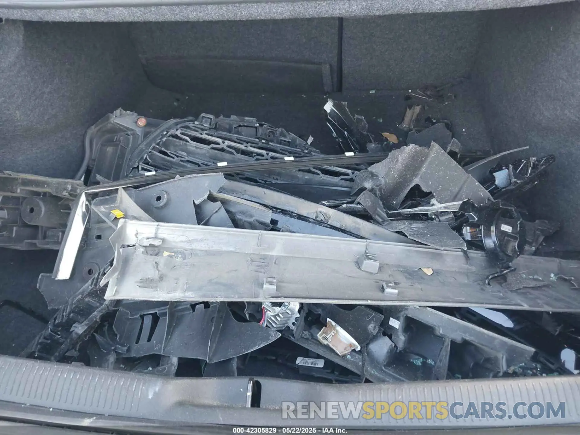 11 Photograph of a damaged car 2C3CDXBG6NH145913 DODGE CHARGER 2022