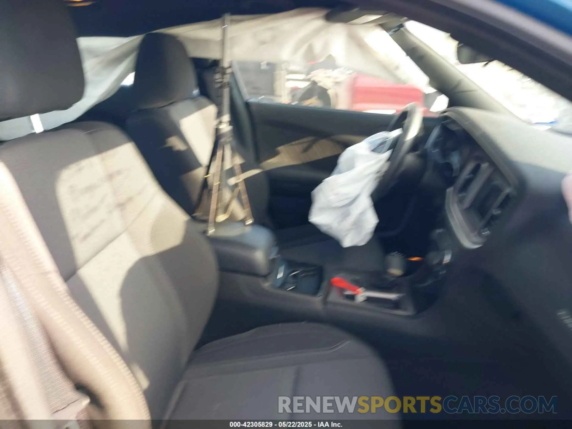 5 Photograph of a damaged car 2C3CDXBG6NH145913 DODGE CHARGER 2022