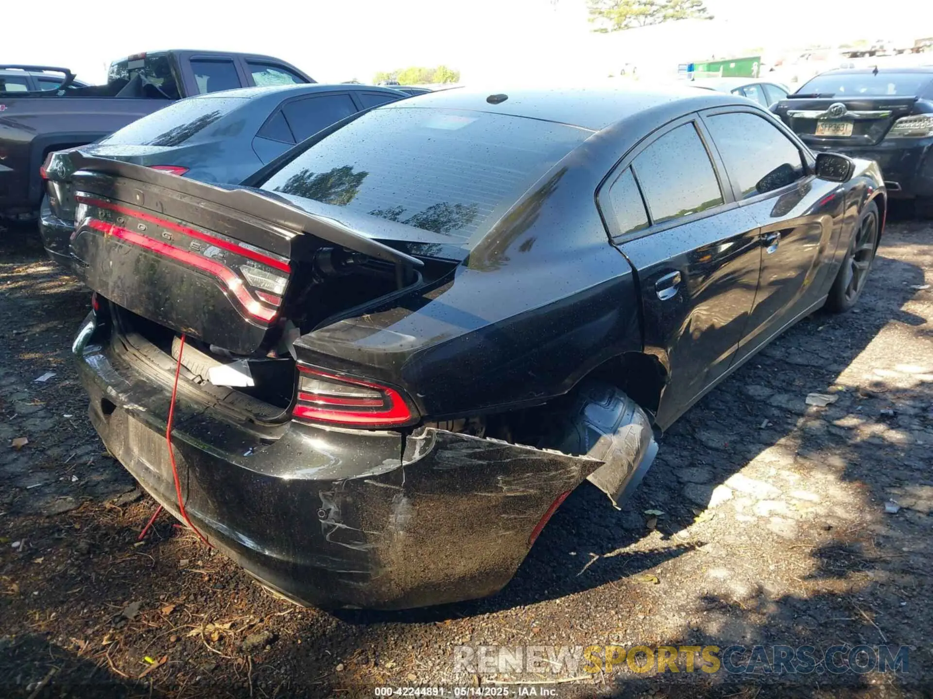 4 Photograph of a damaged car 2C3CDXBG7NH208548 DODGE CHARGER 2022