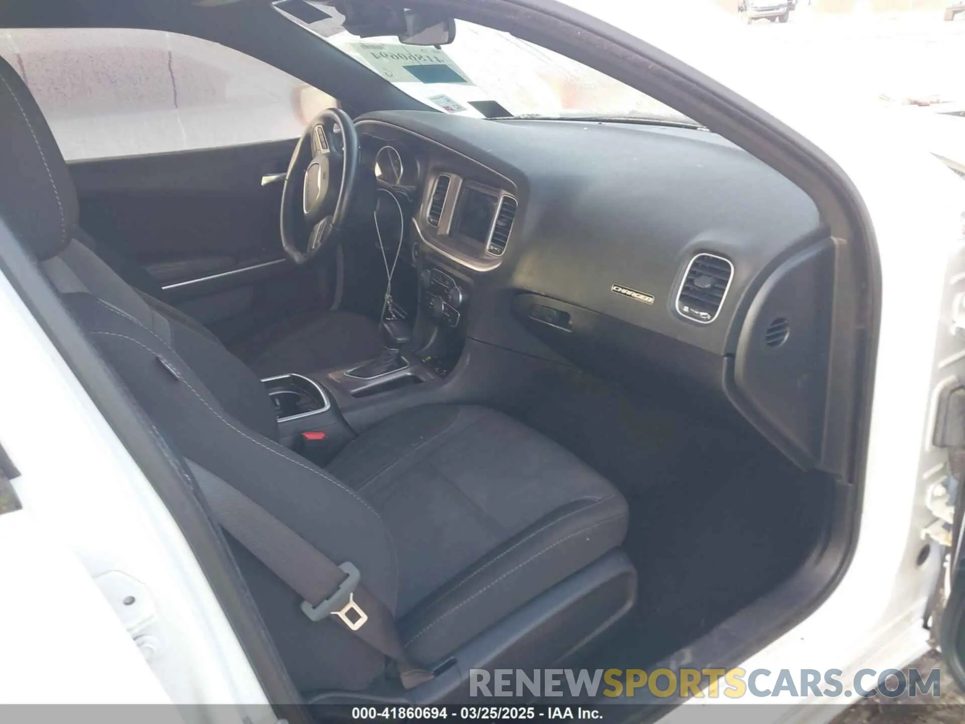 5 Photograph of a damaged car 2C3CDXBG7NH216147 DODGE CHARGER 2022