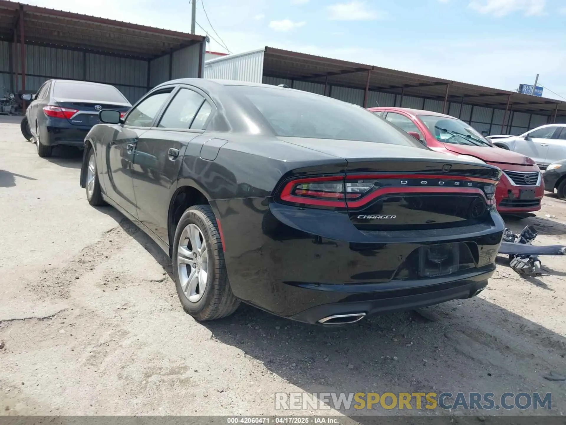 3 Photograph of a damaged car 2C3CDXBG8NH240022 DODGE CHARGER 2022