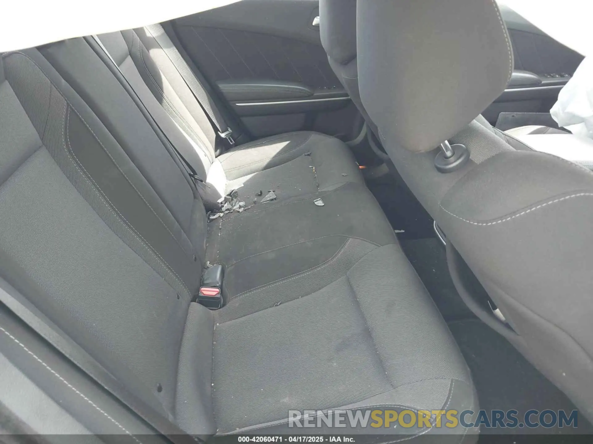 8 Photograph of a damaged car 2C3CDXBG8NH240022 DODGE CHARGER 2022